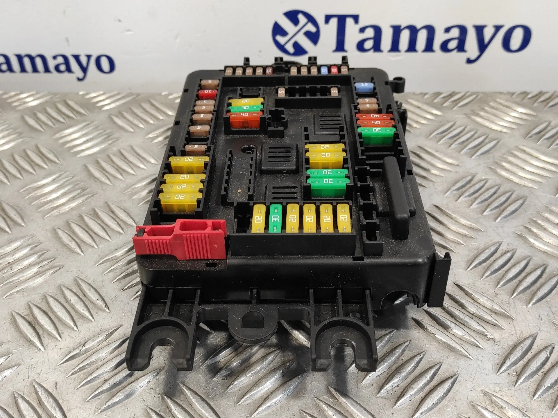 Caja Reles / Fusibles para Bmw Serie 1 Lim F21
