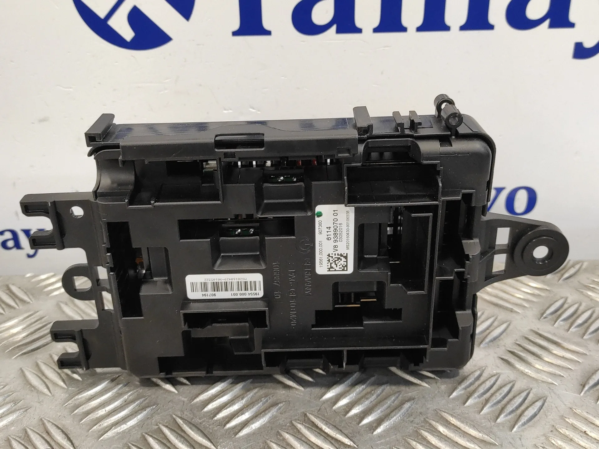 Caja Reles / Fusibles para Bmw Serie 1 Lim F21