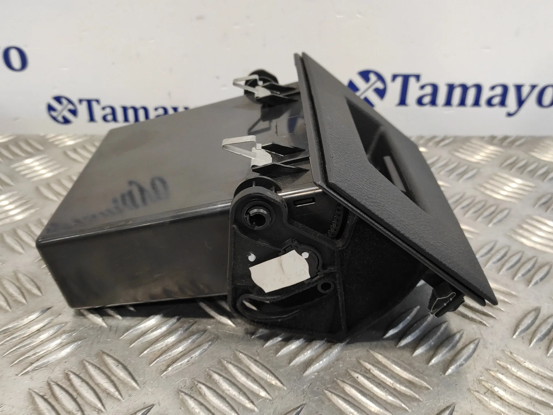 Guantera para Bmw Serie 1 Lim F21