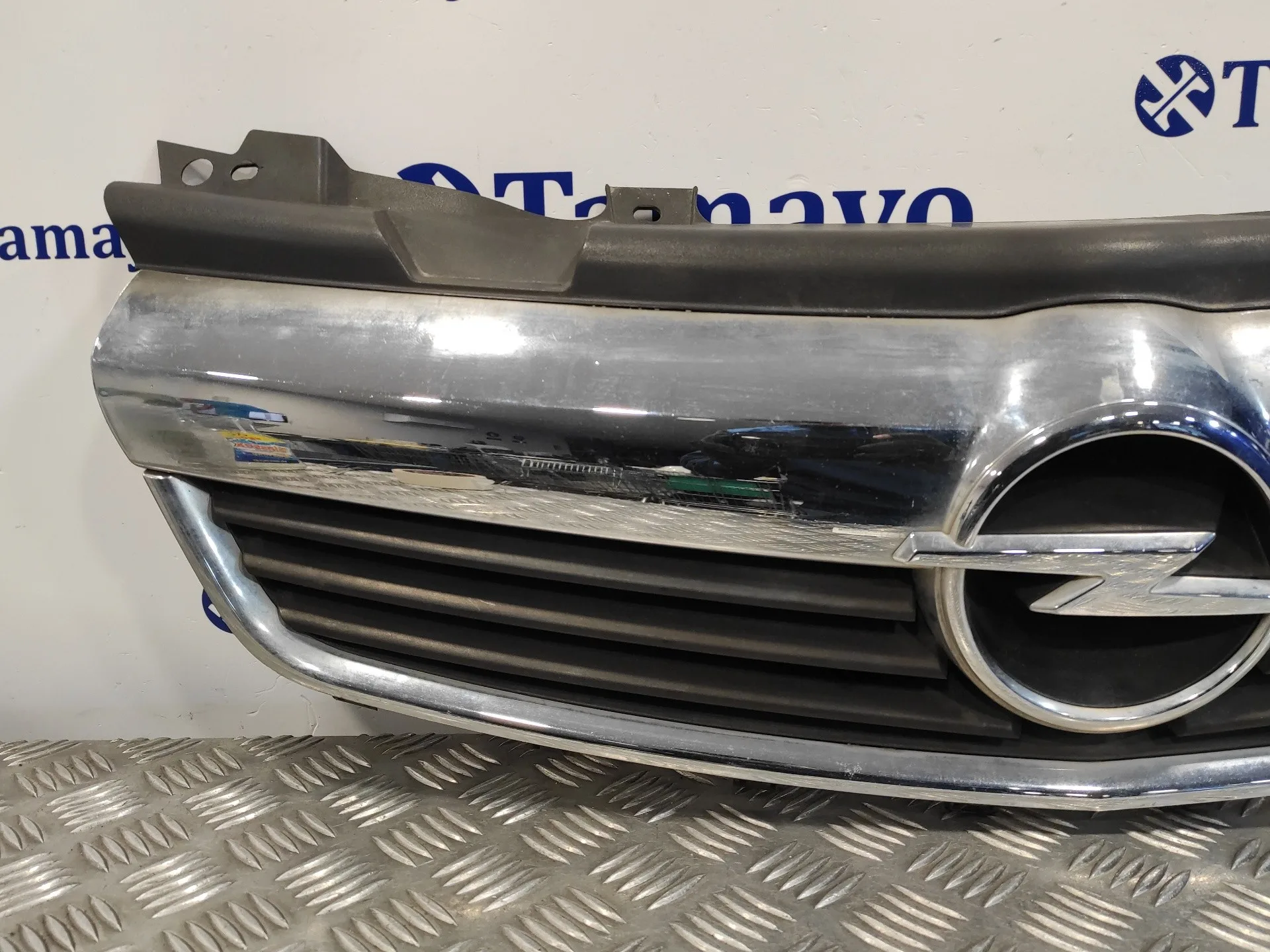 Rejilla Delantera para Opel Zafira B