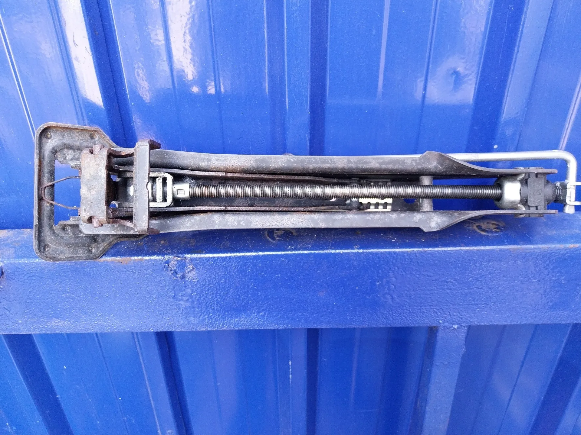 Gato para Volkswagen Touareg (7La)