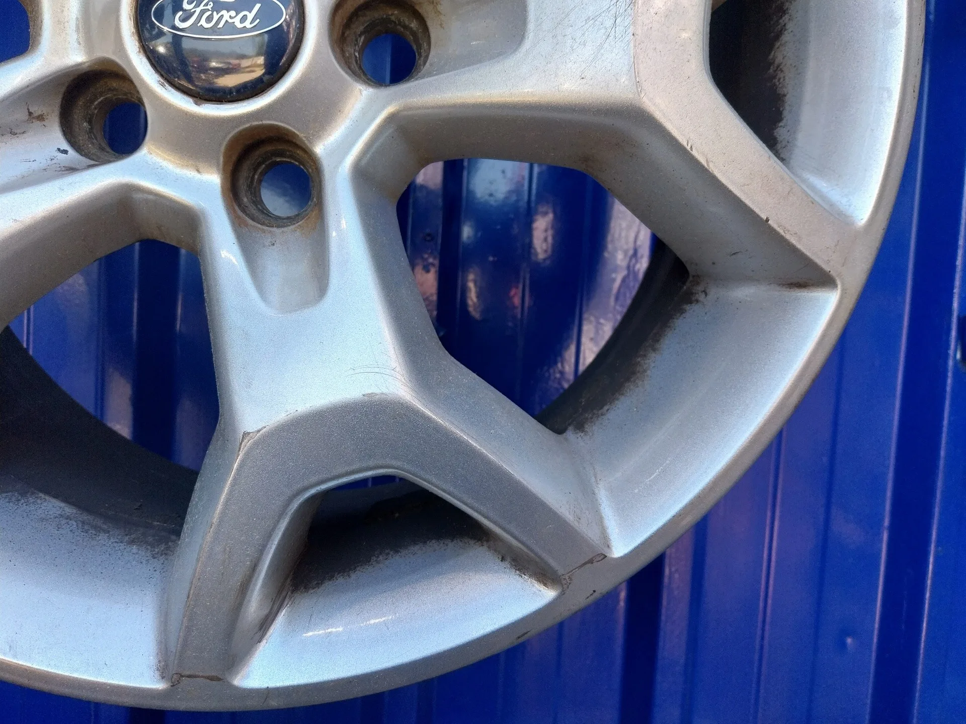 Llanta para Ford Kuga (Cbv)