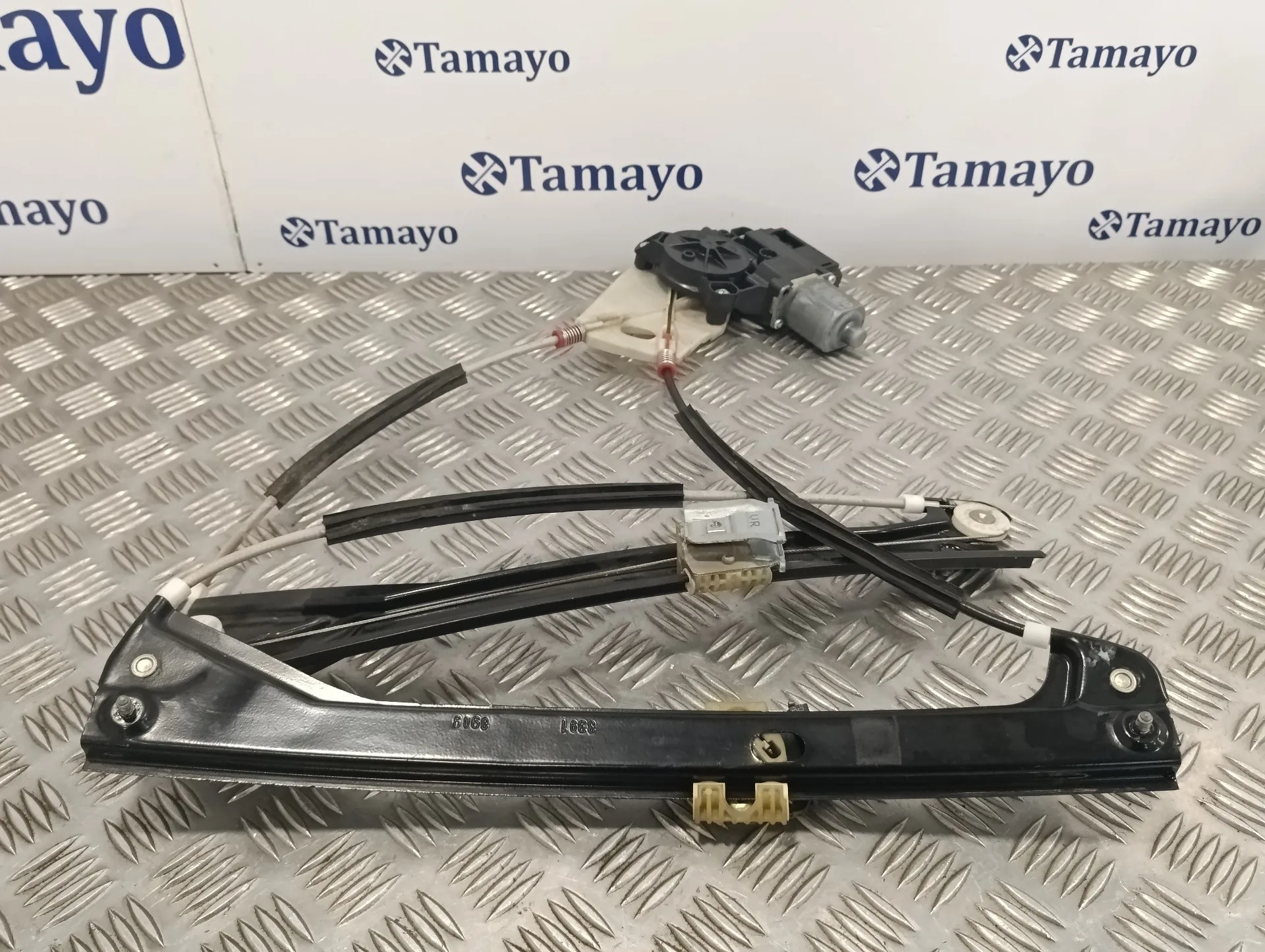 Elevalunas Delantero Derecho para Volkswagen Polo (6R1)