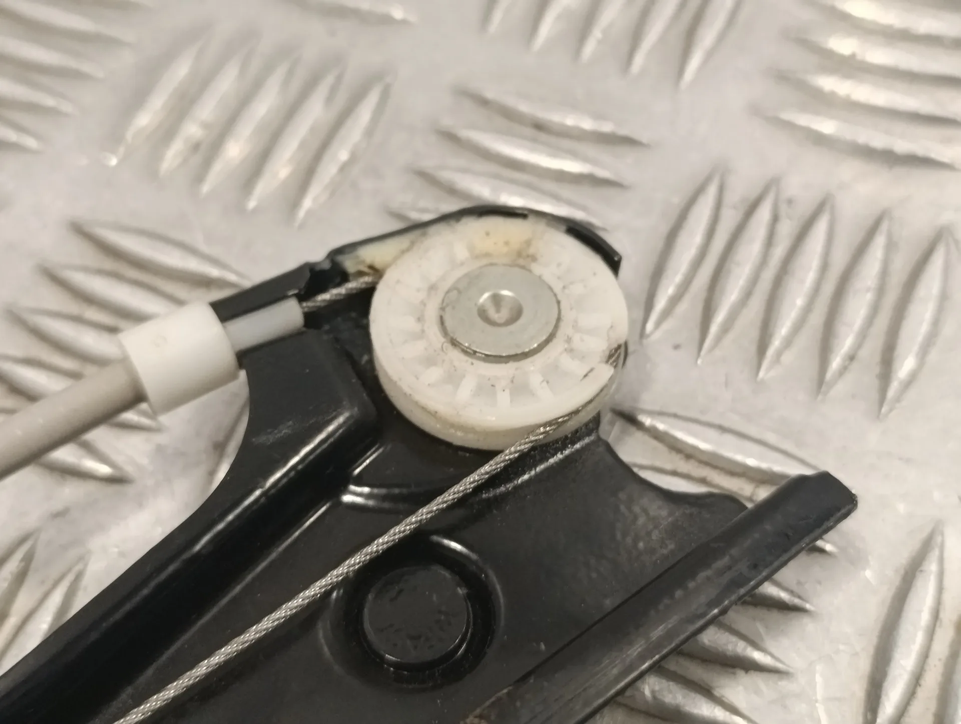 Elevalunas Delantero Derecho para Volkswagen Polo (6R1)