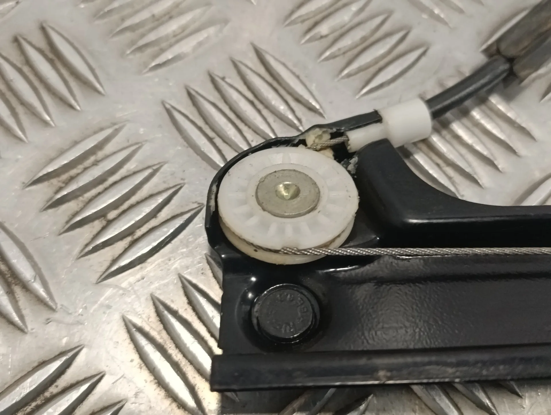 Elevalunas Delantero Derecho para Volkswagen Polo (6R1)