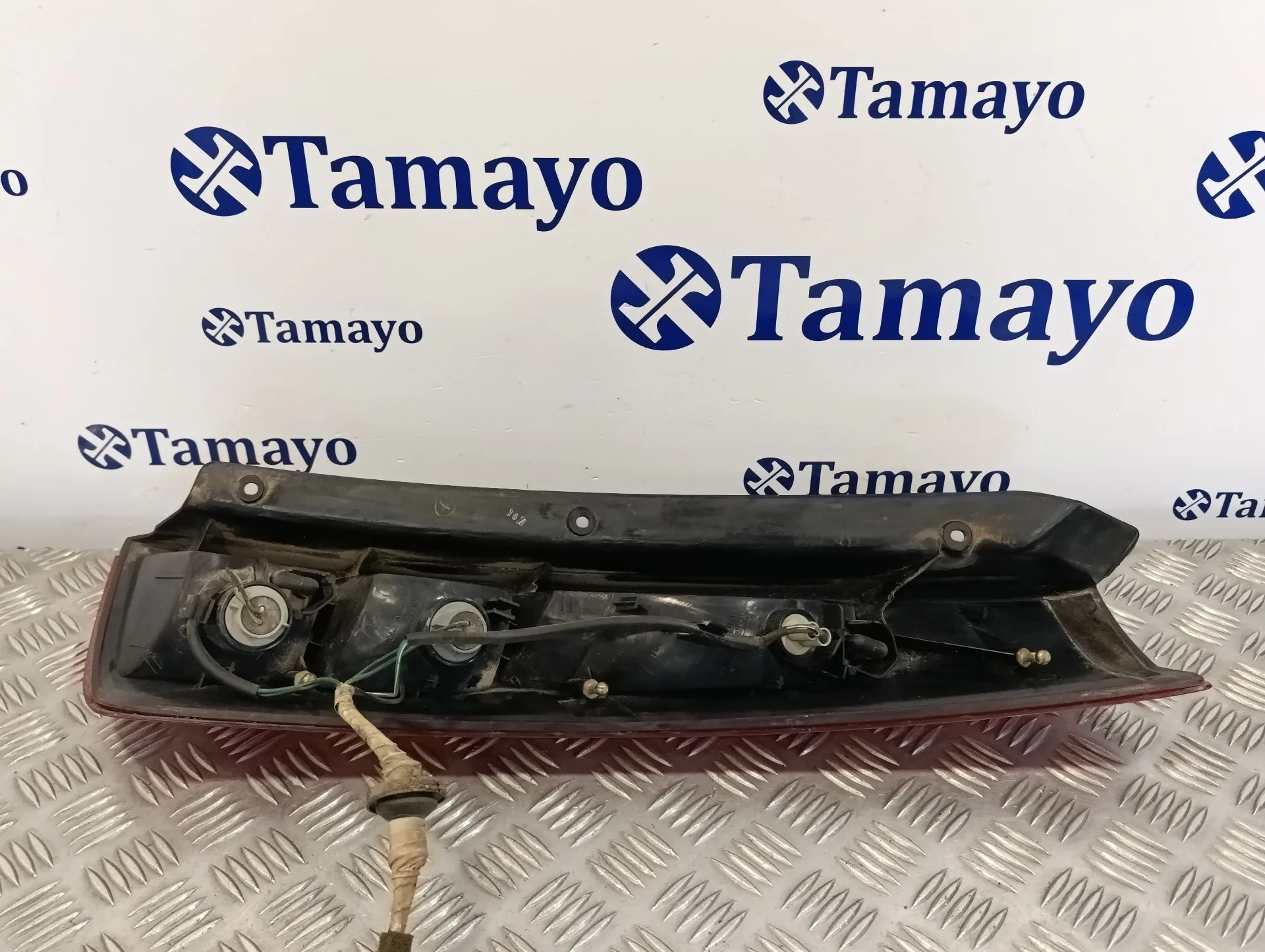 Piloto Trasero Izquierdo para Mitsubishi Space Runner (N60)