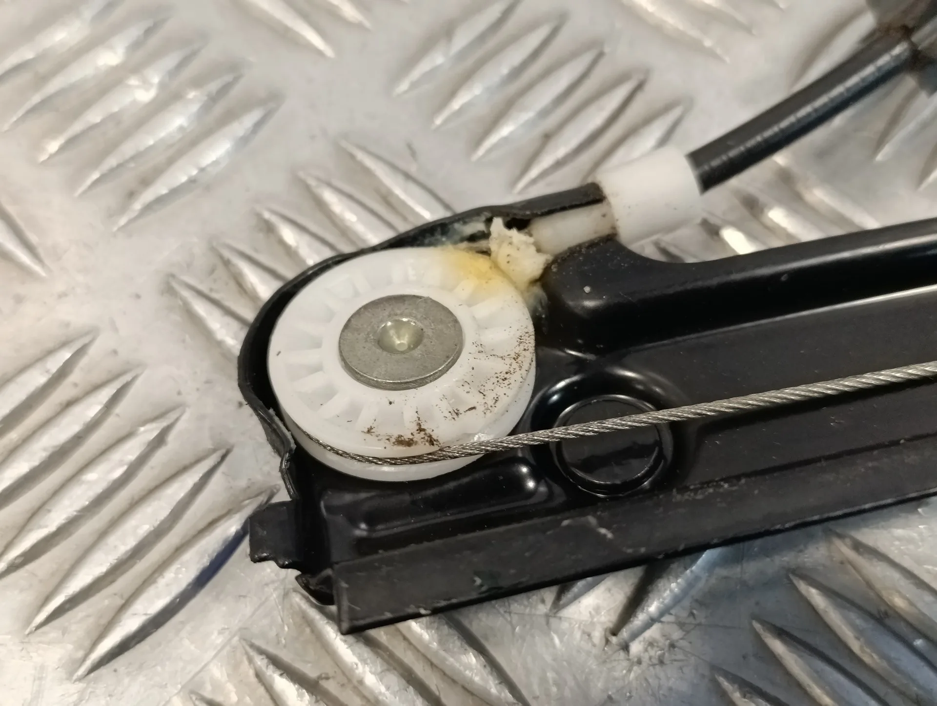 Elevalunas Trasero Derecho para Volkswagen Polo (6R1)