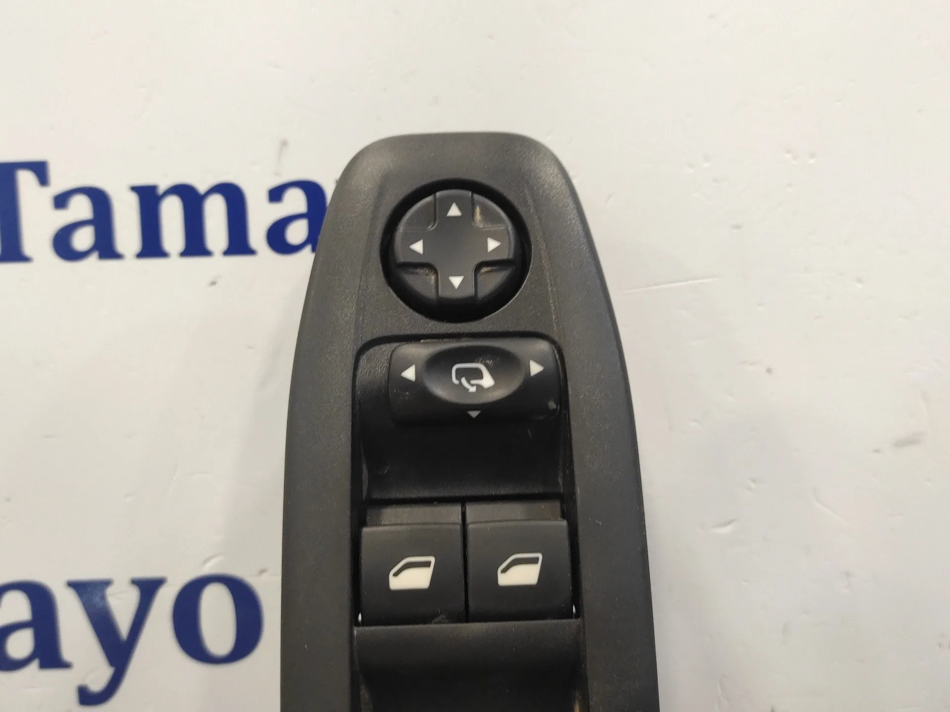 Mando Elevalunas Delantero Izquierdo para Peugeot 208