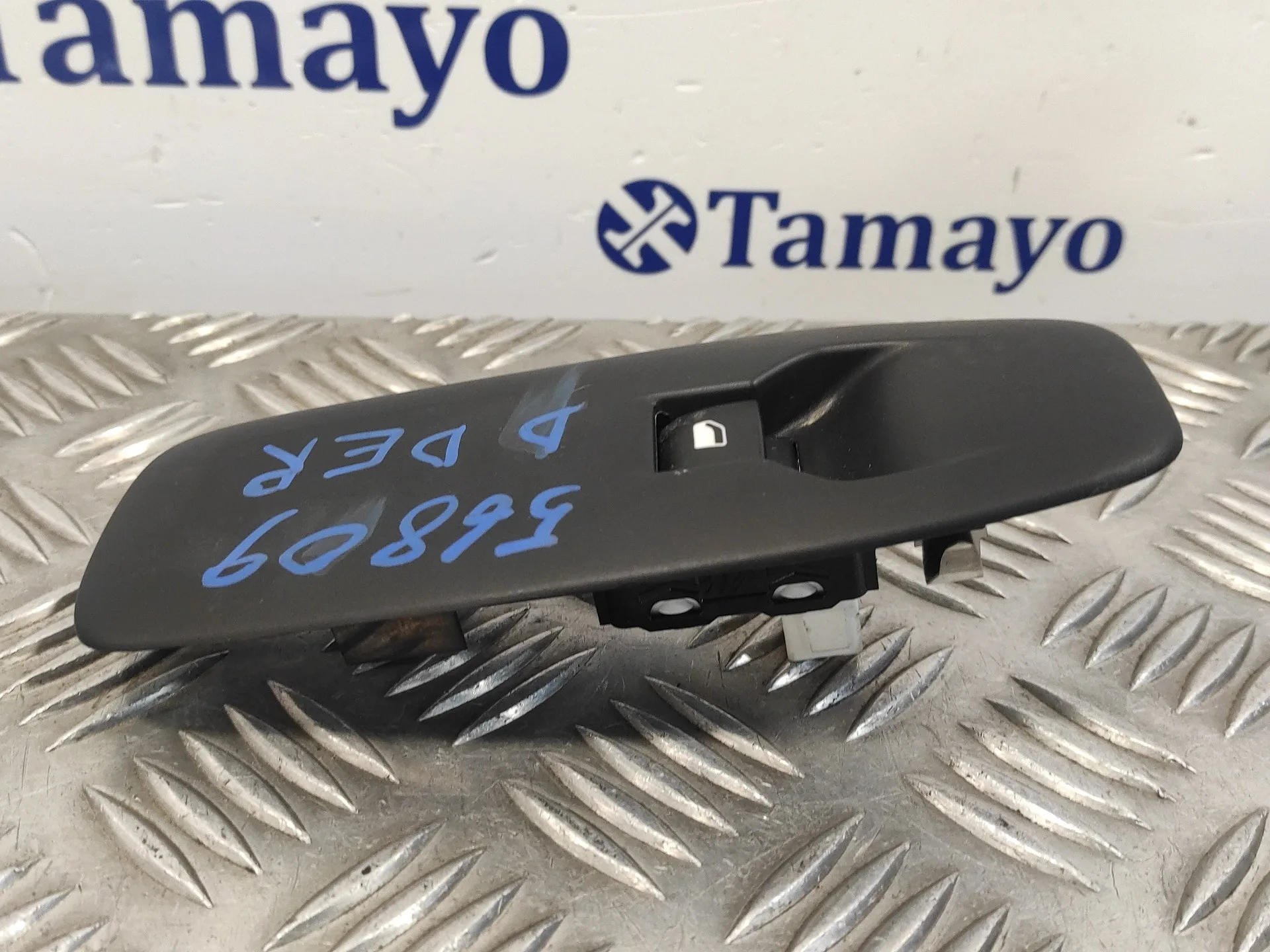 Mando Elevalunas Delantero Derecho para Peugeot 208