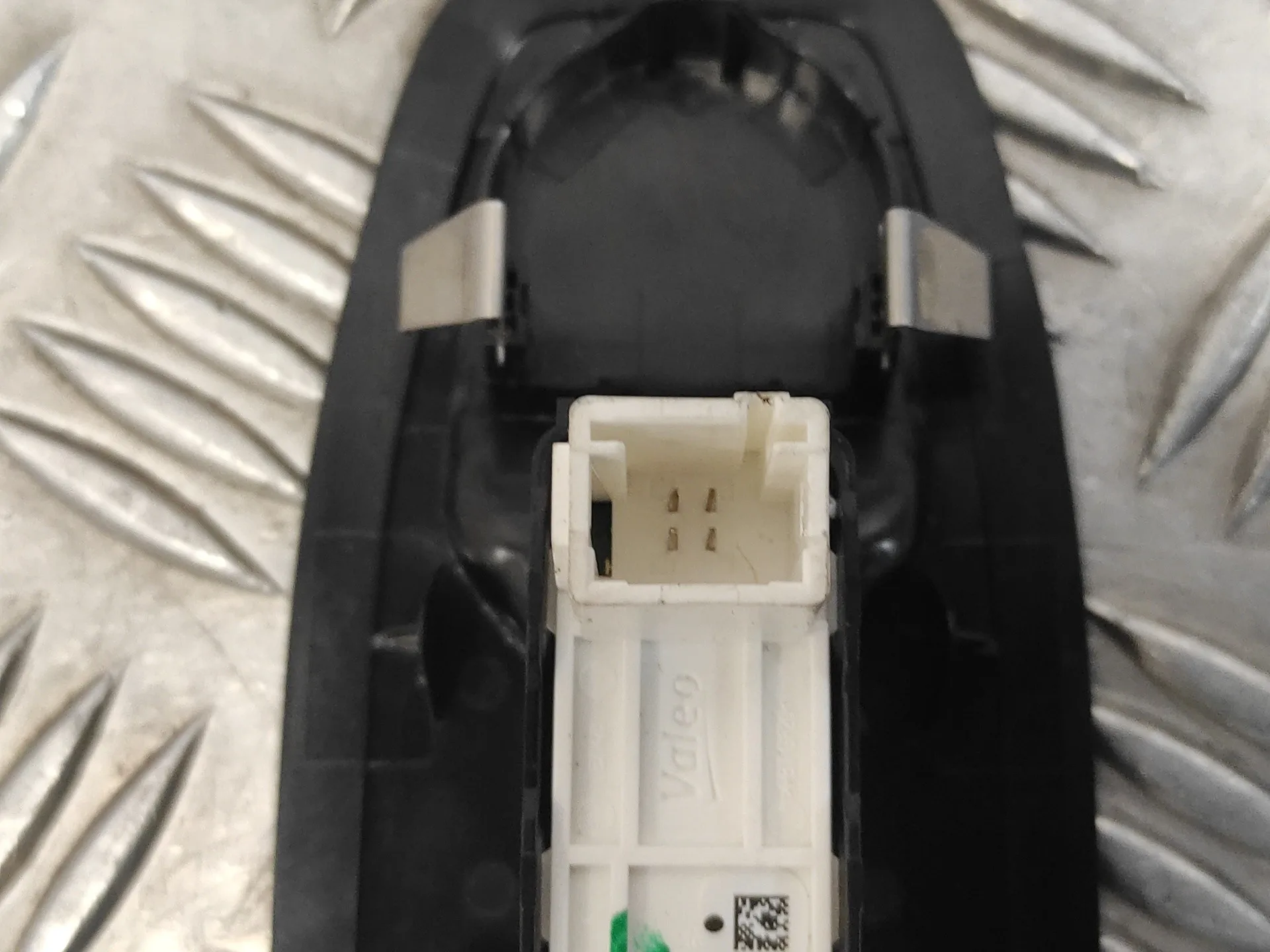 Mando Elevalunas Delantero Derecho para Peugeot 208