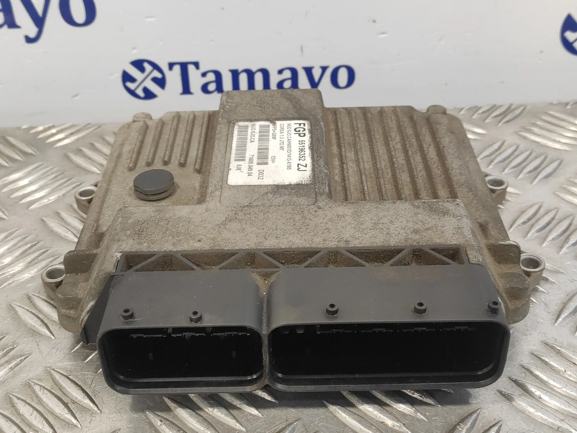 Centralita Motor Uce para Opel Corsa C