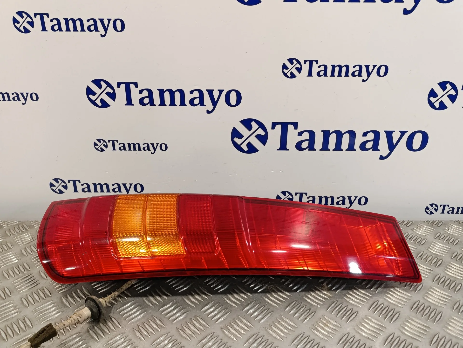 Piloto Trasero Derecho para Mitsubishi Space Runner (N60)