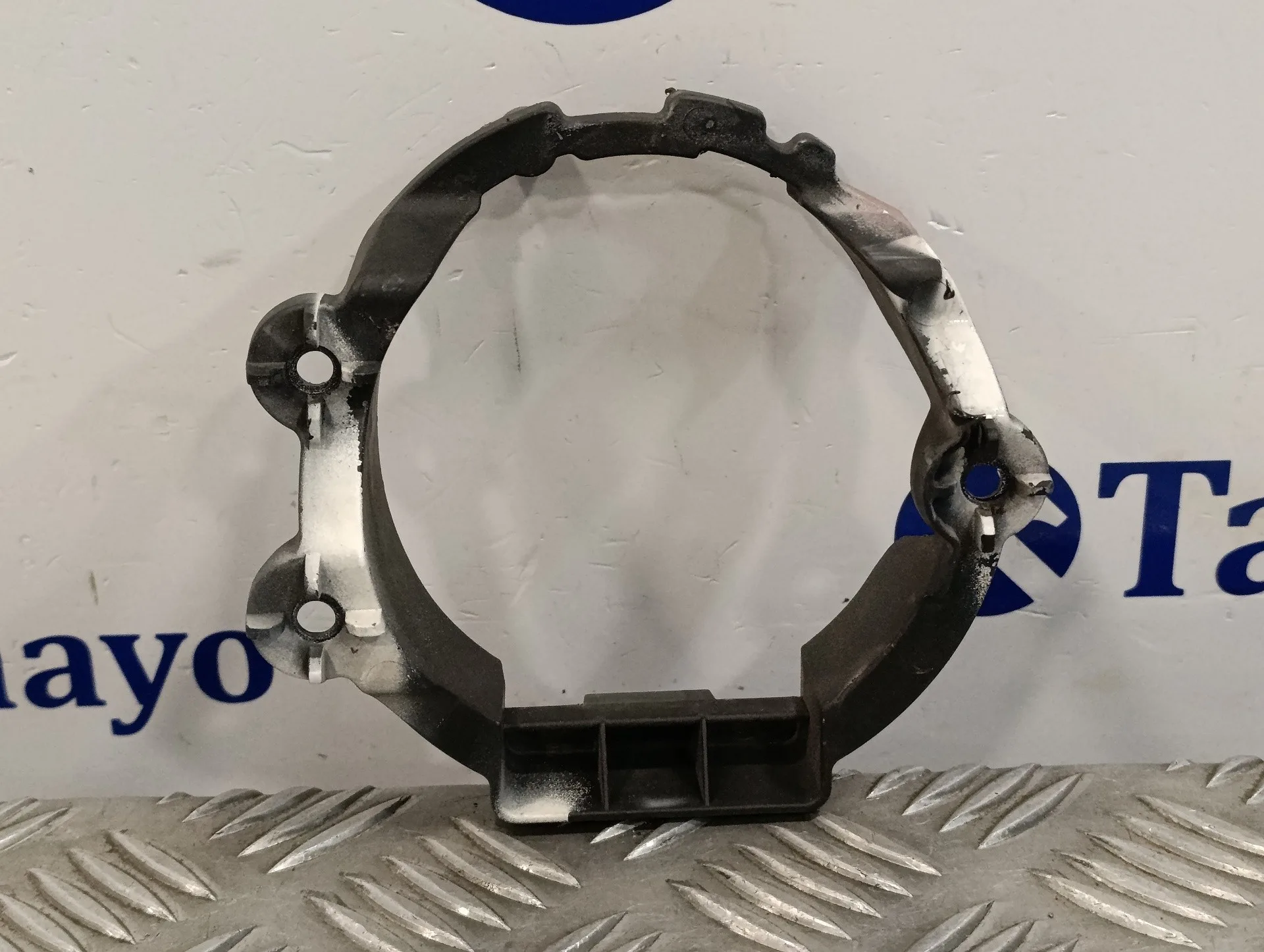 Soporte Faro Antiniebla Izquierdo para Toyota Avensis (T27)