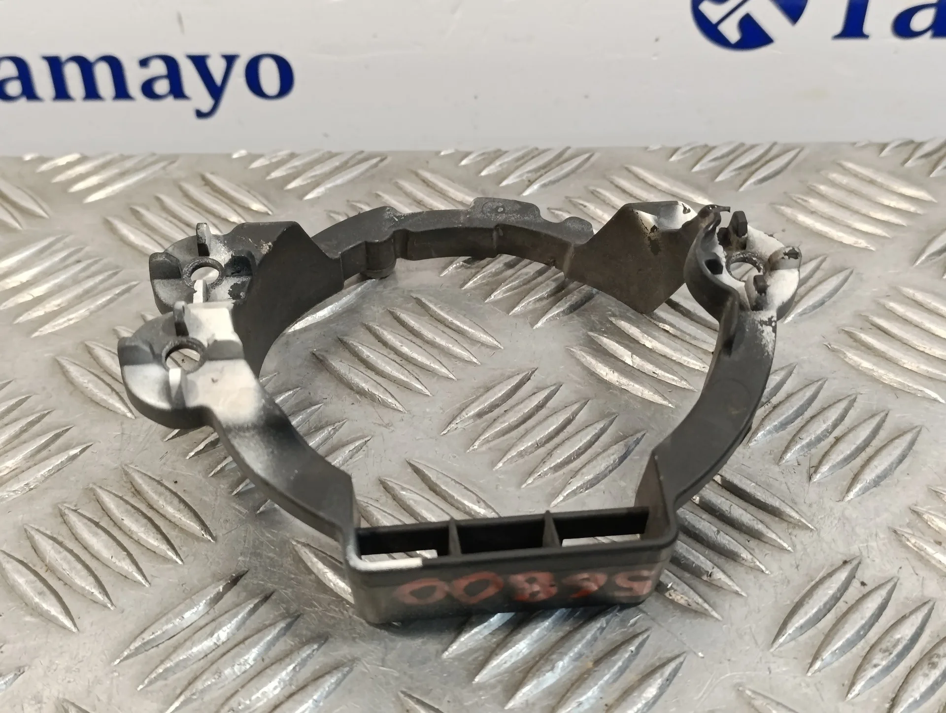 Soporte Faro Antiniebla Izquierdo para Toyota Avensis (T27)