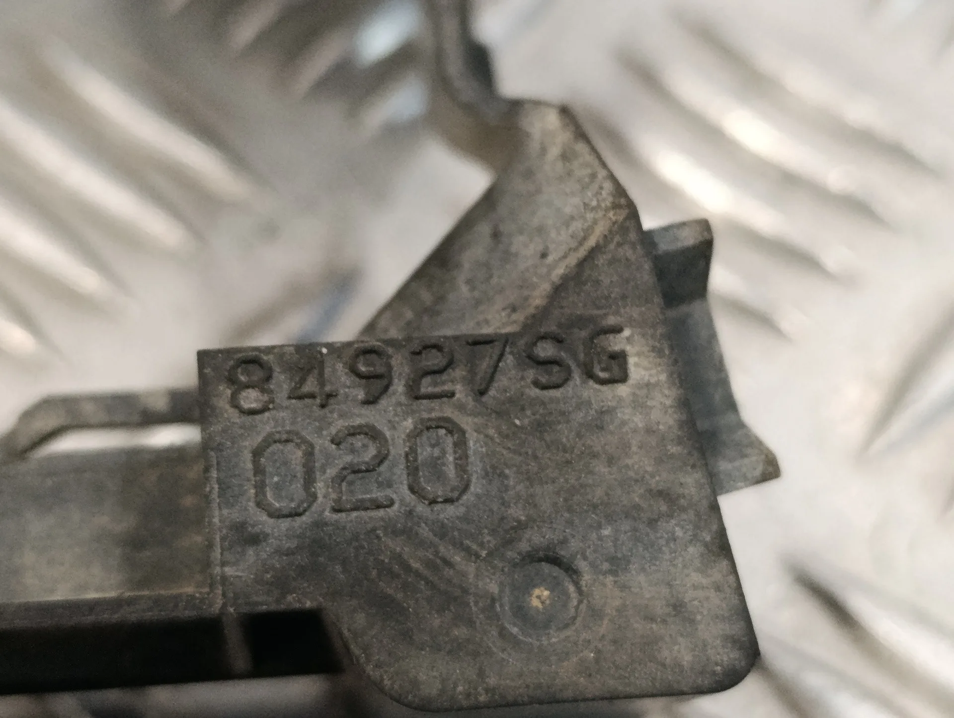 Soporte Faro Antiniebla Derecho para Subaru Forester