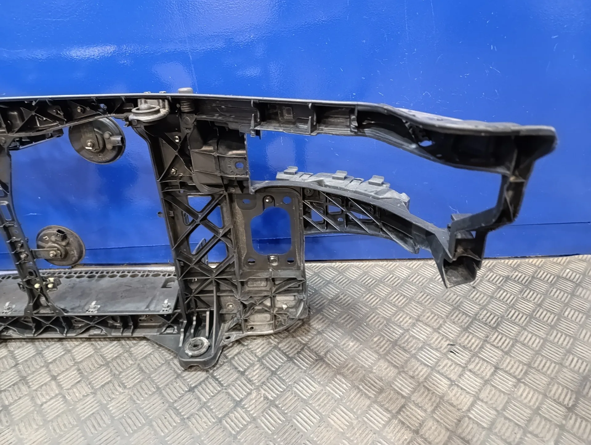 Panel Frontal para Kia Cee'd