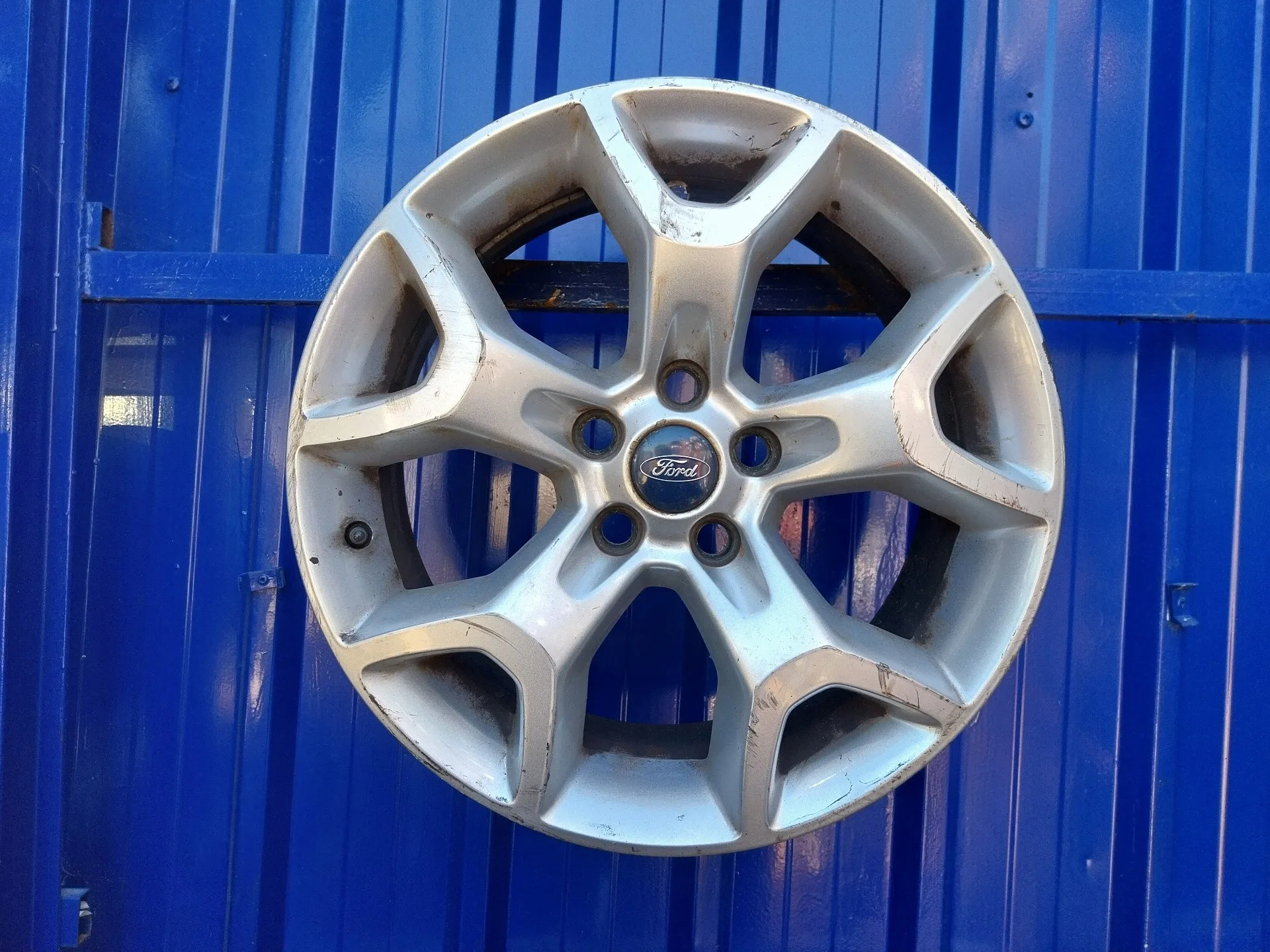 Llanta para Ford Kuga (Cbv)