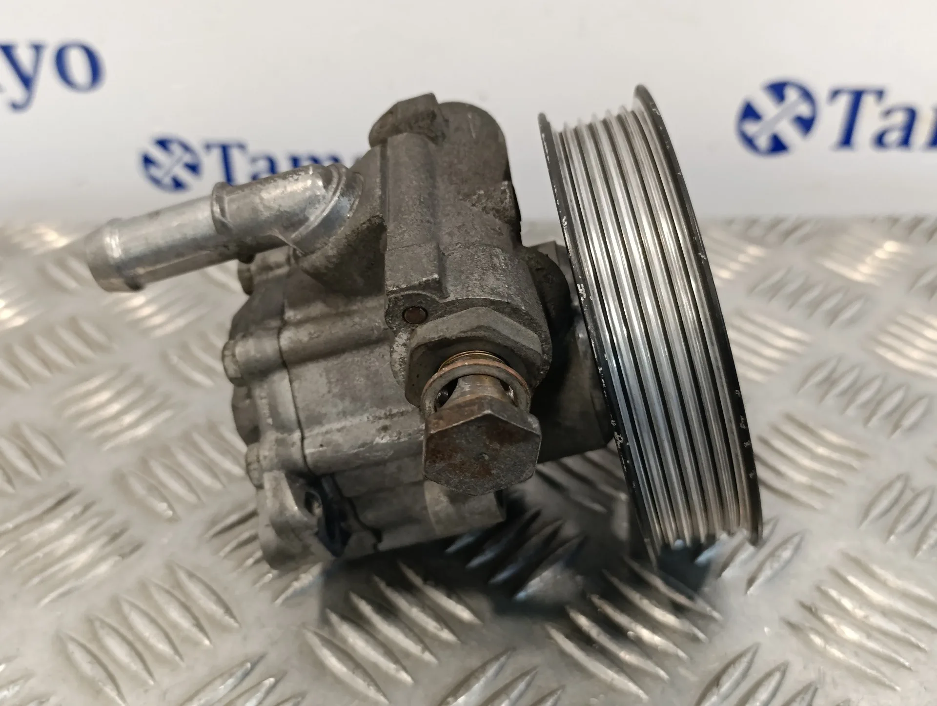 Bomba Servodireccion para Audi A3 (8L)