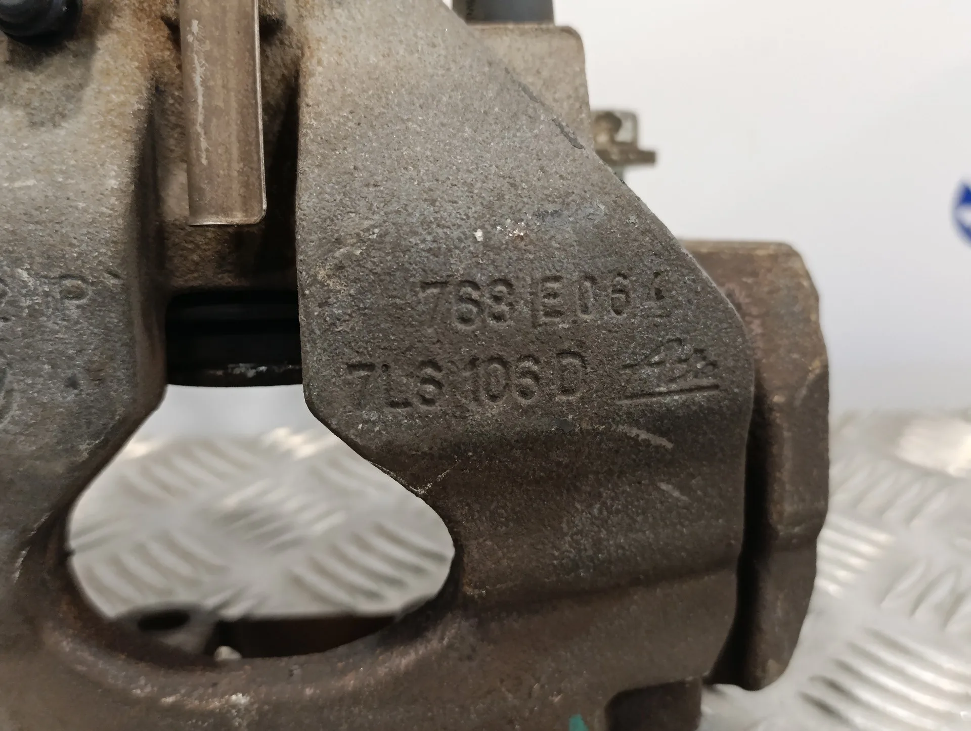 Pinza Freno Delantera Derecha para Volkswagen Touareg (7La)
