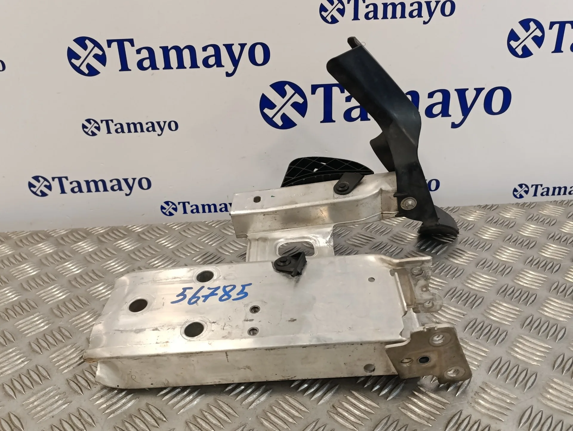 Soporte Refuerzo Parachoques Izquierdo para Bmw Serie 1 Lim F21