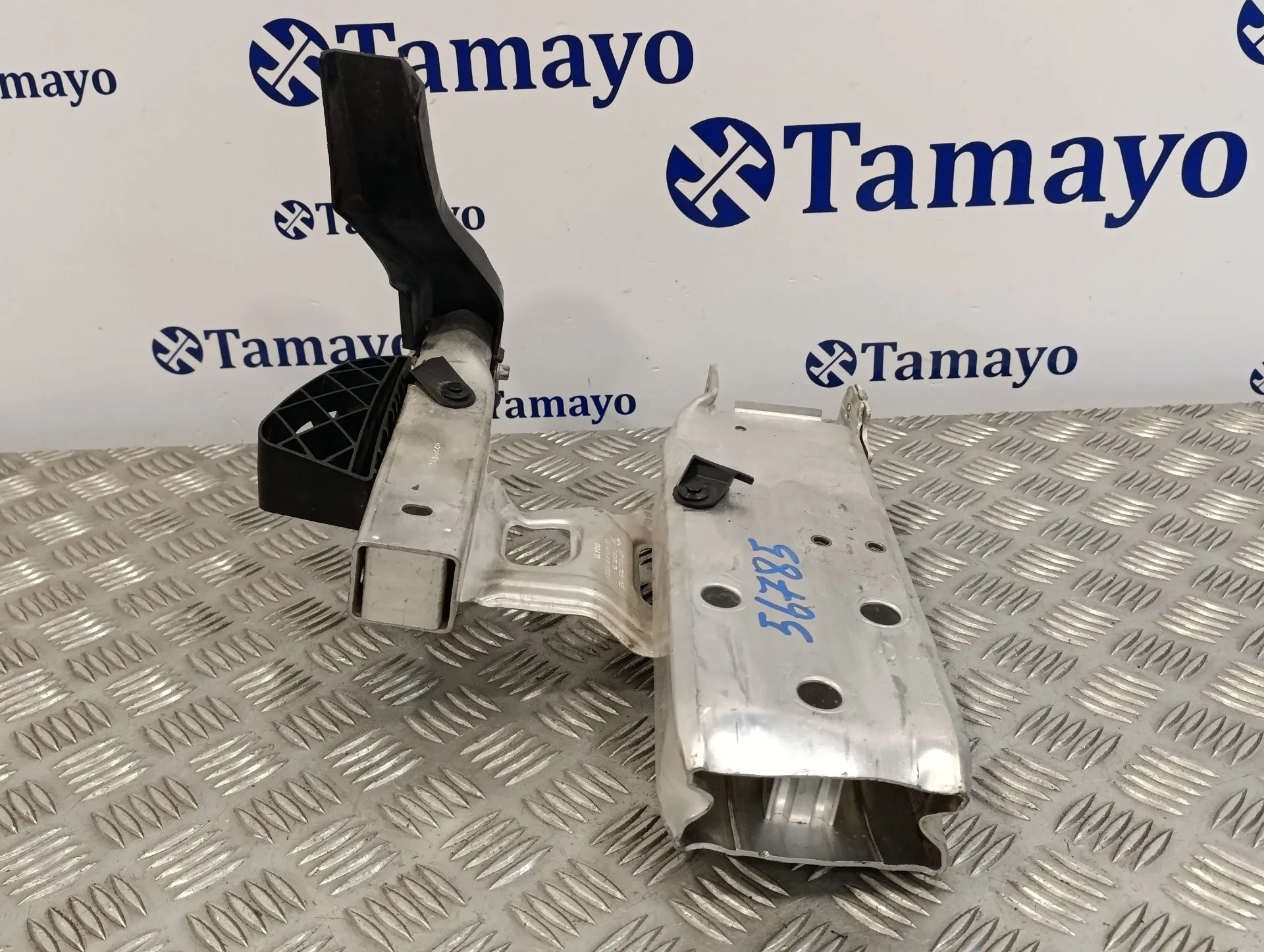 Soporte Refuerzo Parachoques Izquierdo para Bmw Serie 1 Lim F21