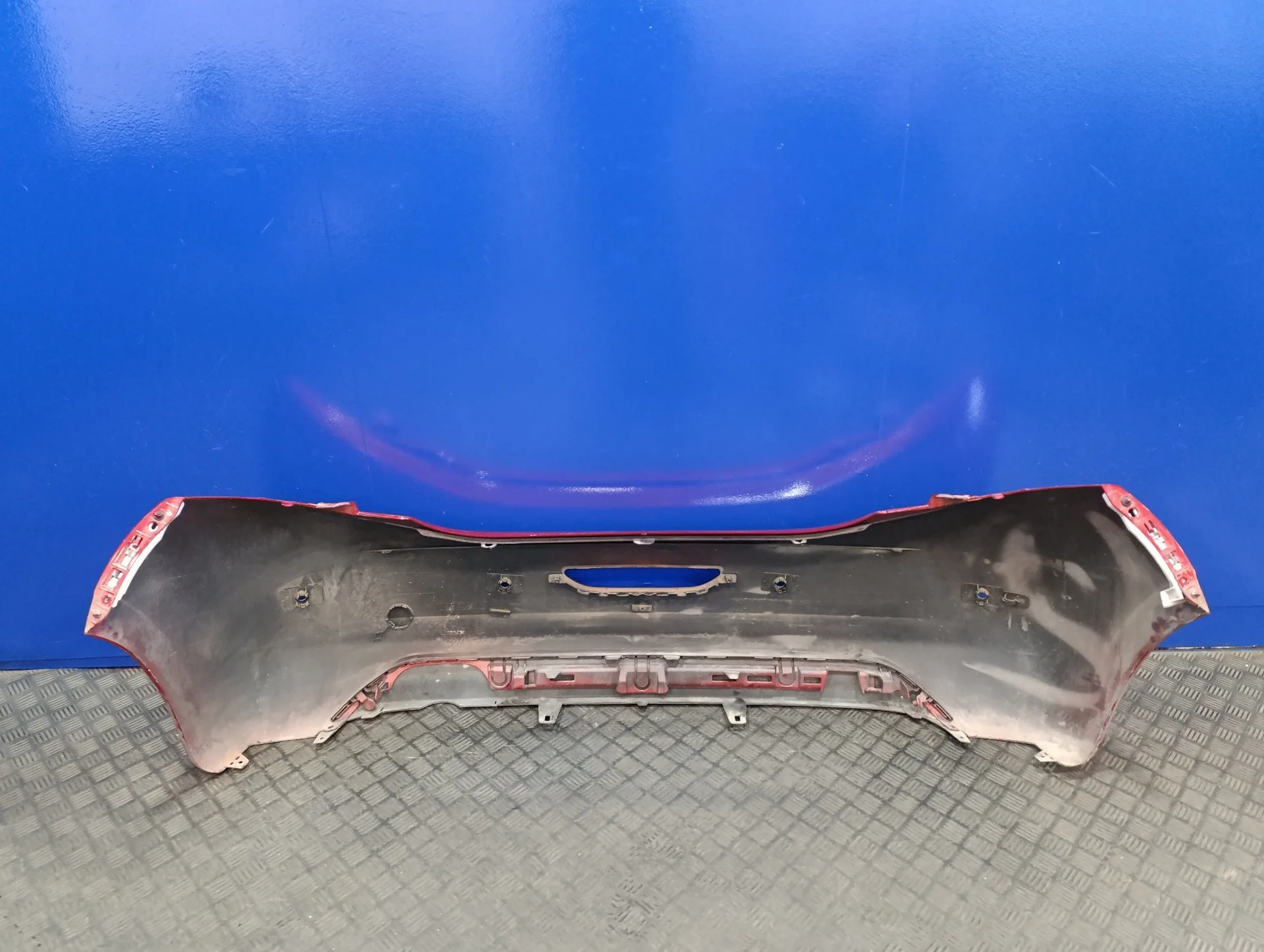 Paragolpes Trasero para Peugeot 208