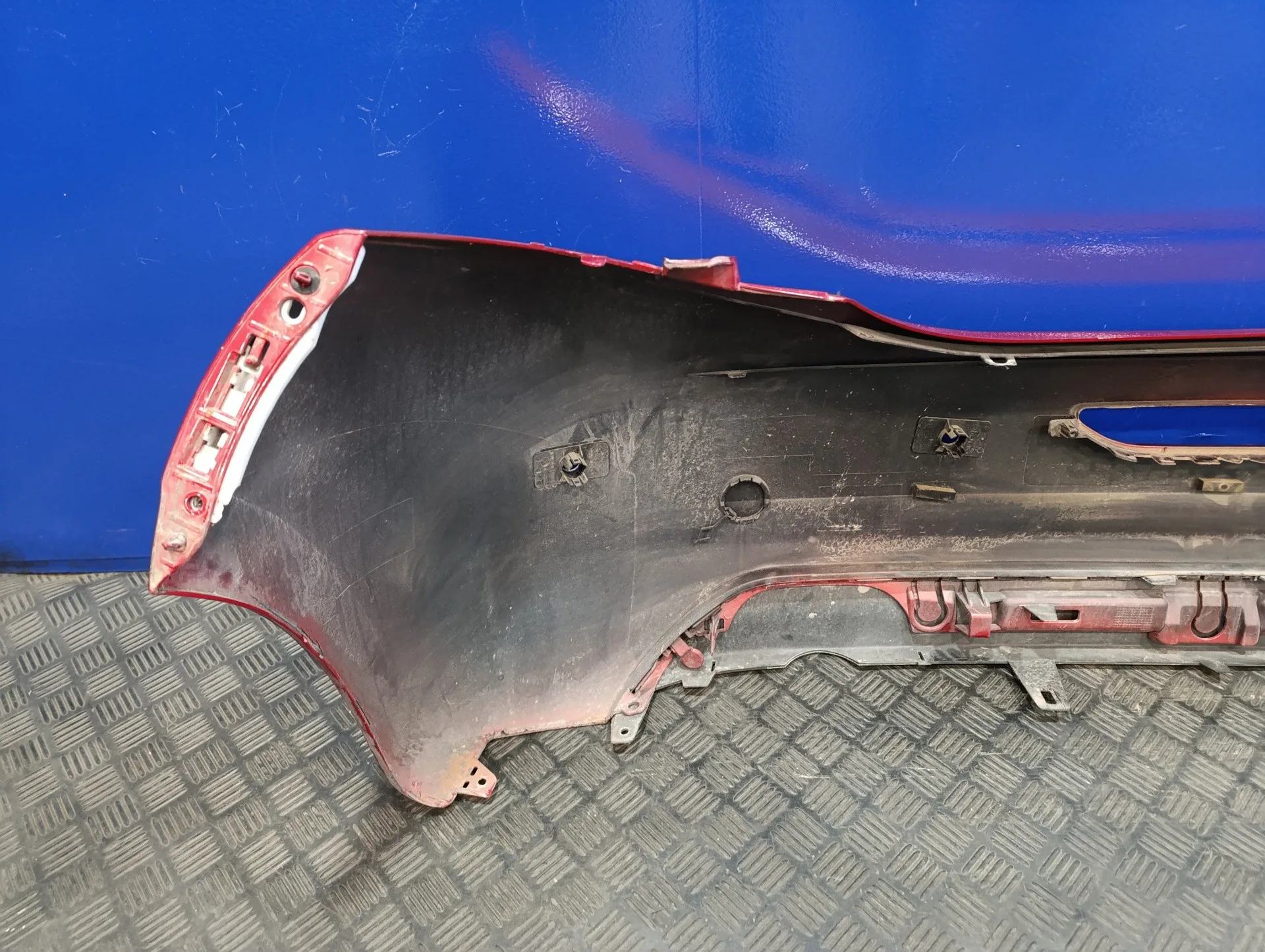 Paragolpes Trasero para Peugeot 208