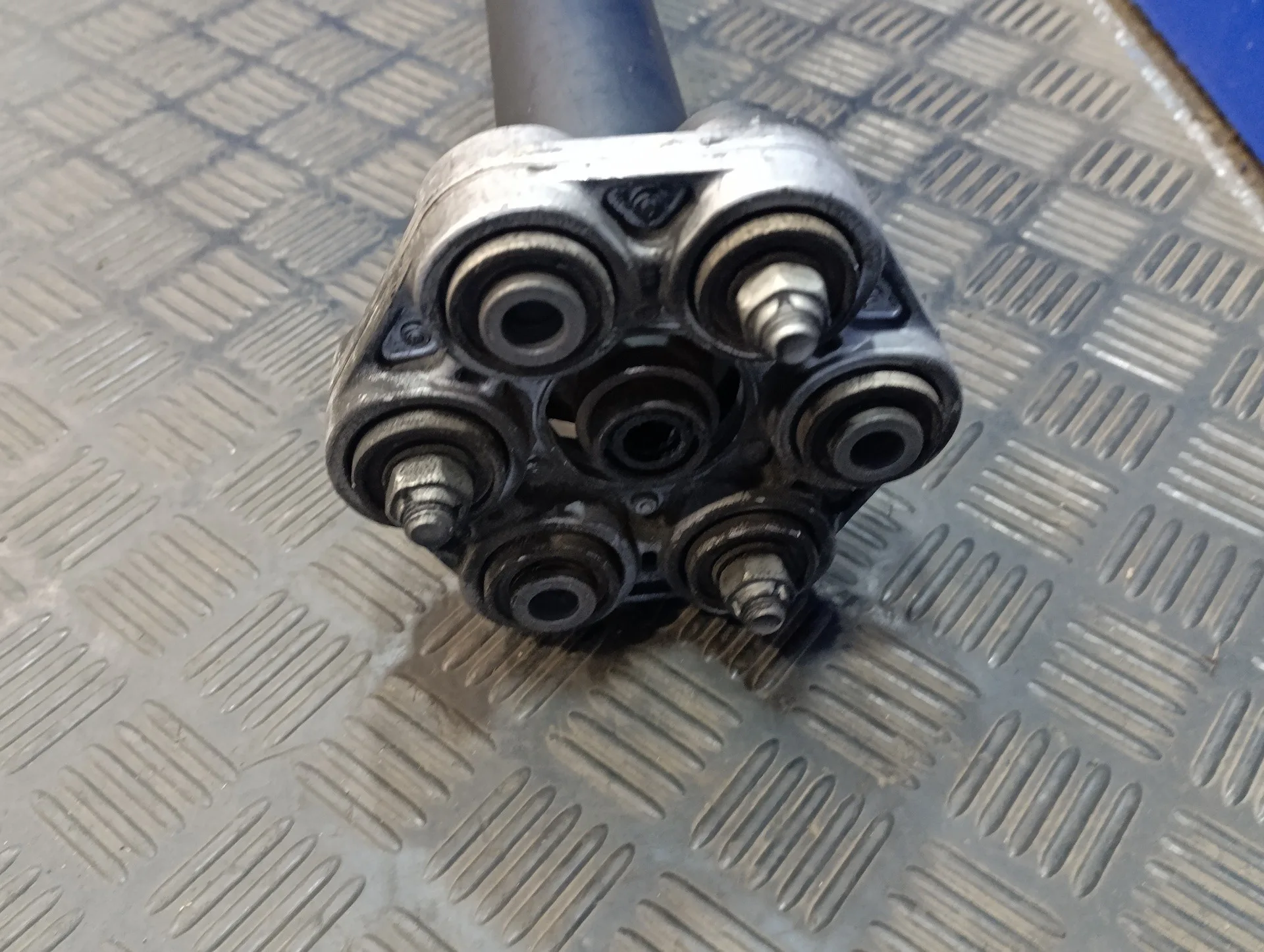 Transmision Central para Bmw Serie 1 Lim F21