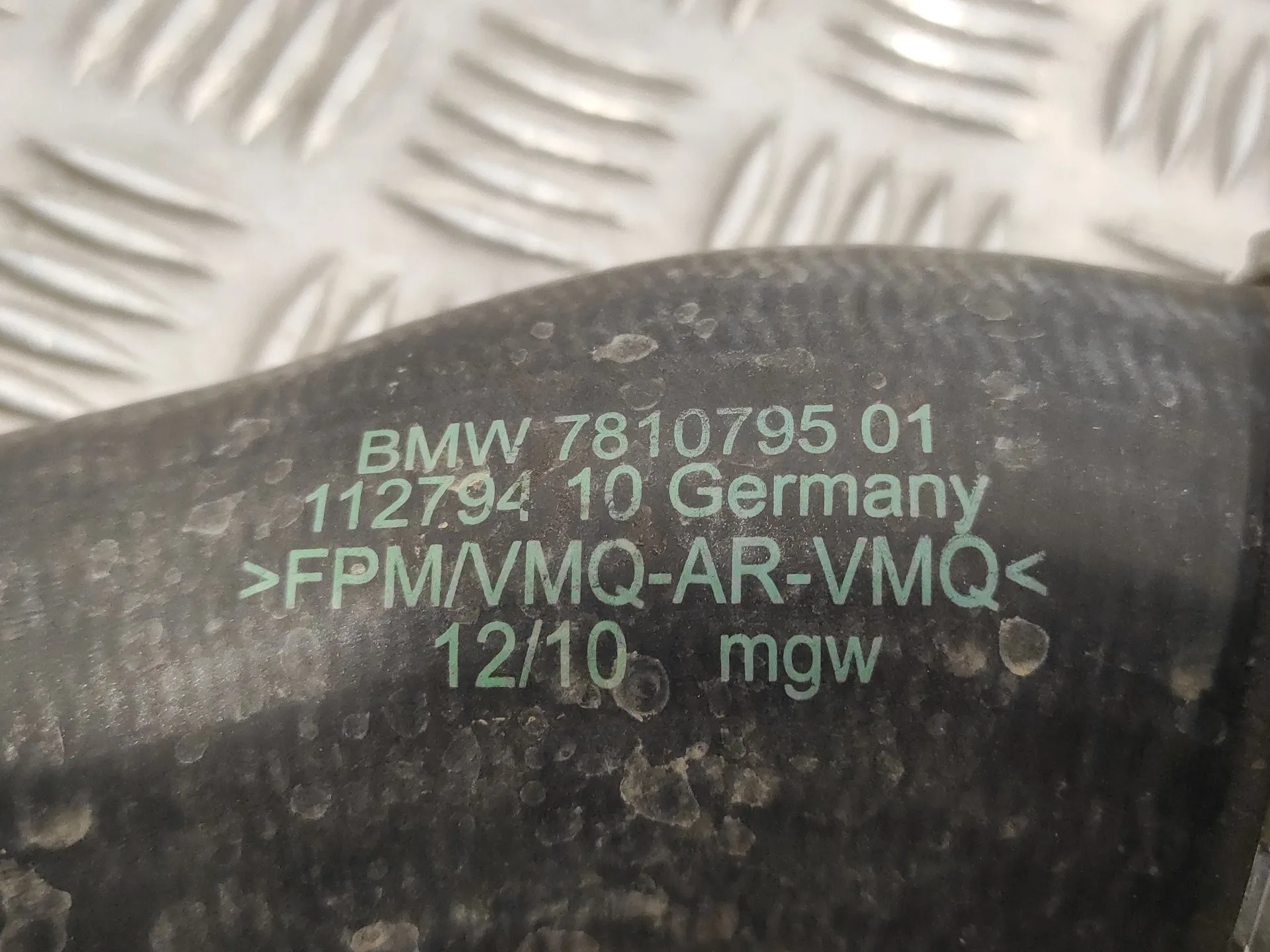 Tubo para Bmw X1 (E84)