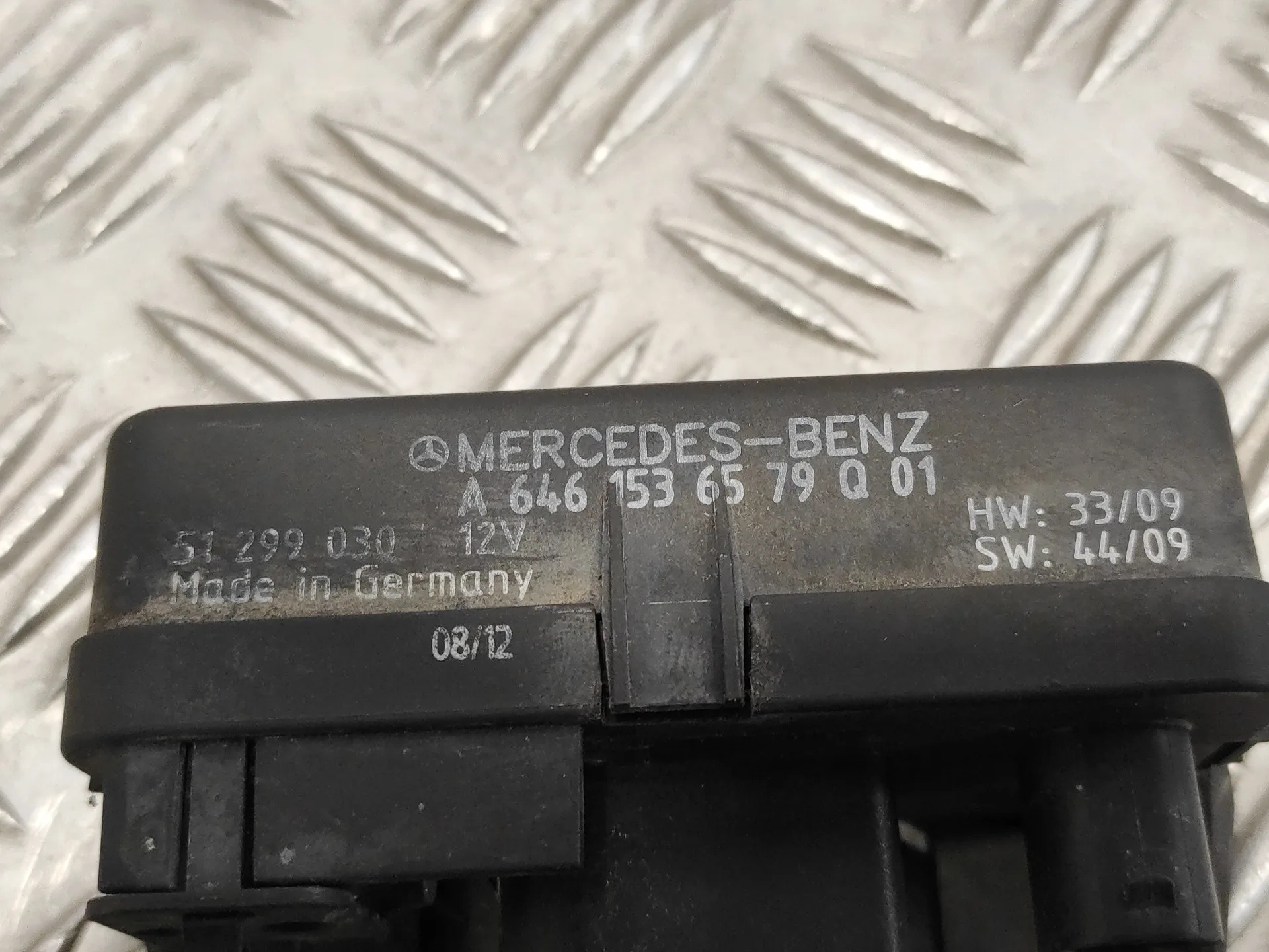 Caja Precalentamiento para Mercedes-Benz Sprinterii Caja Abierta (Desde 01.06)