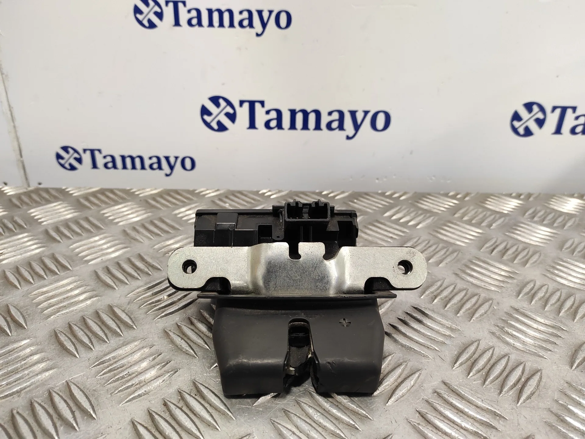 Cerradura Maletero / Porton para Ford Fiesta (Cb1)
