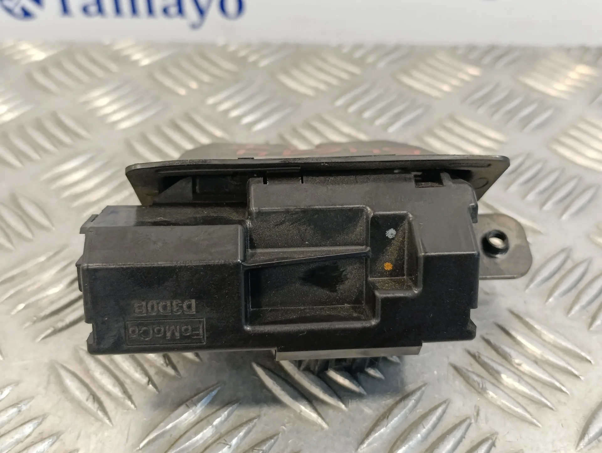 Cerradura Maletero / Porton para Ford Fiesta (Cb1)