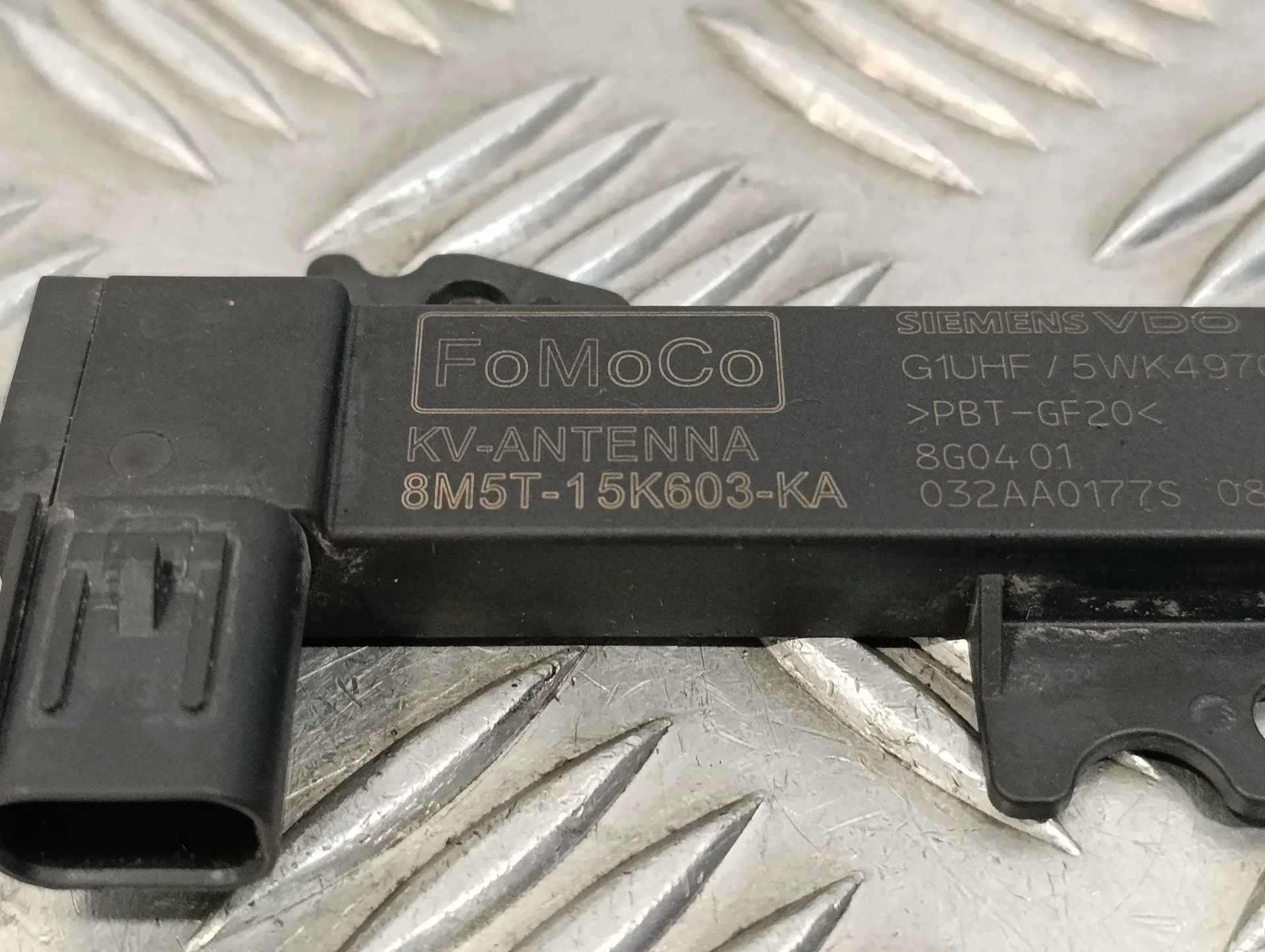 Amplificador De Antena para Ford Fiesta (Cb1)