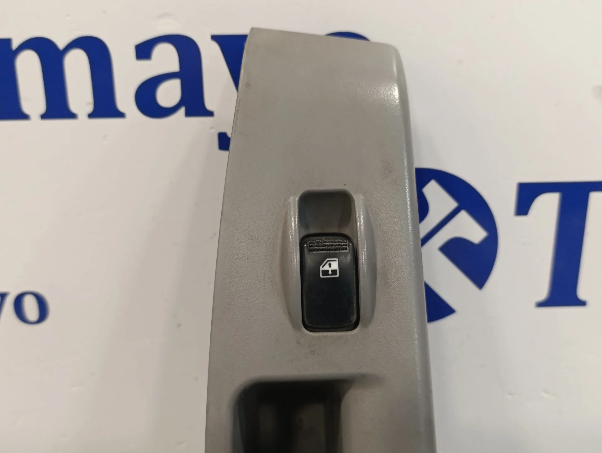 Mando Elevalunas Trasero Izquierdo para Kia Sorento