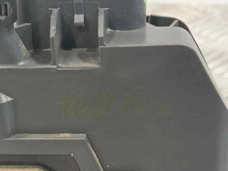 Cerradura Puerta Trasera Derecha para Citroën C3