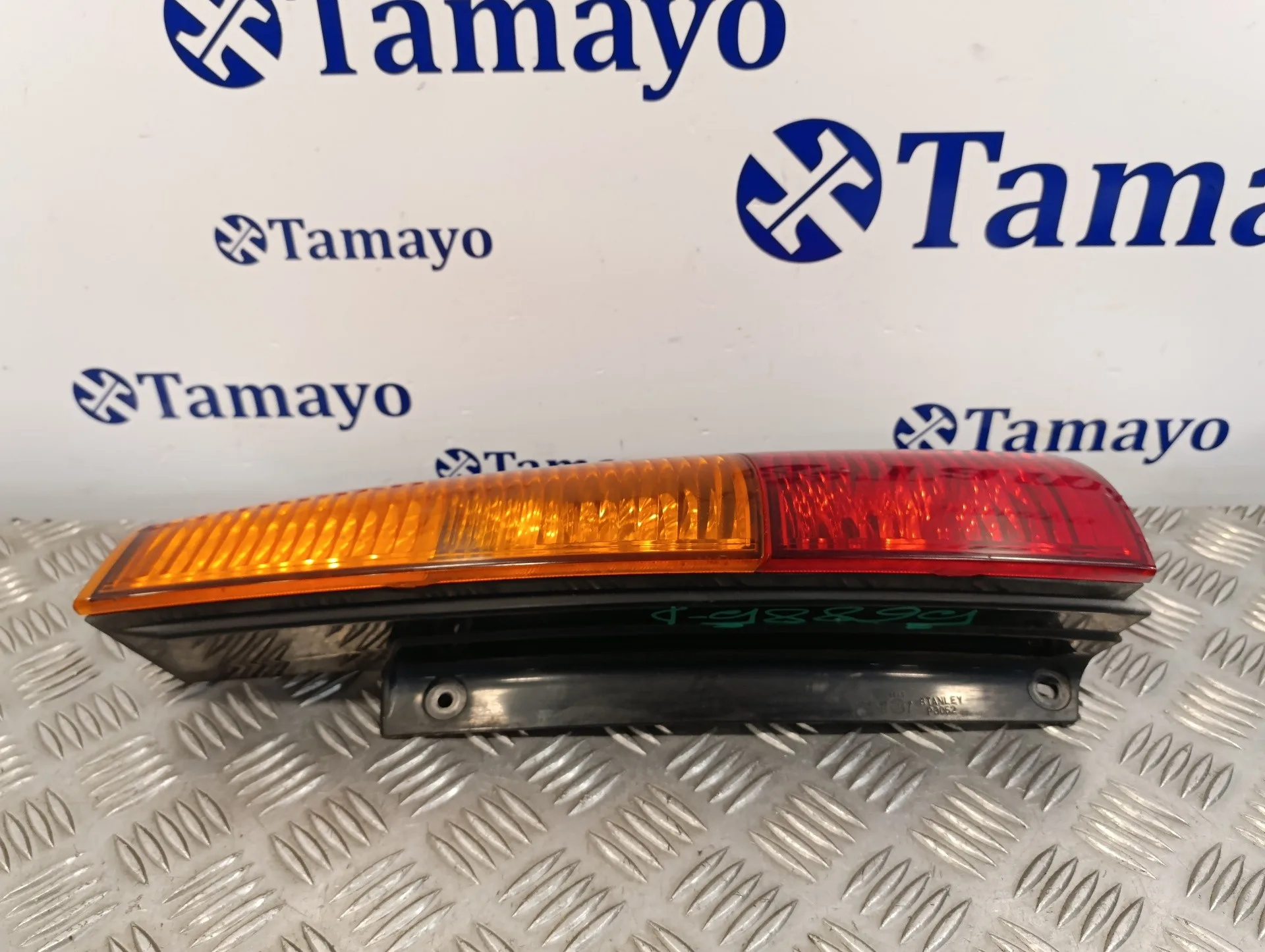 Piloto Trasero Derecho para Suzuki Ignis Rm (Mh)