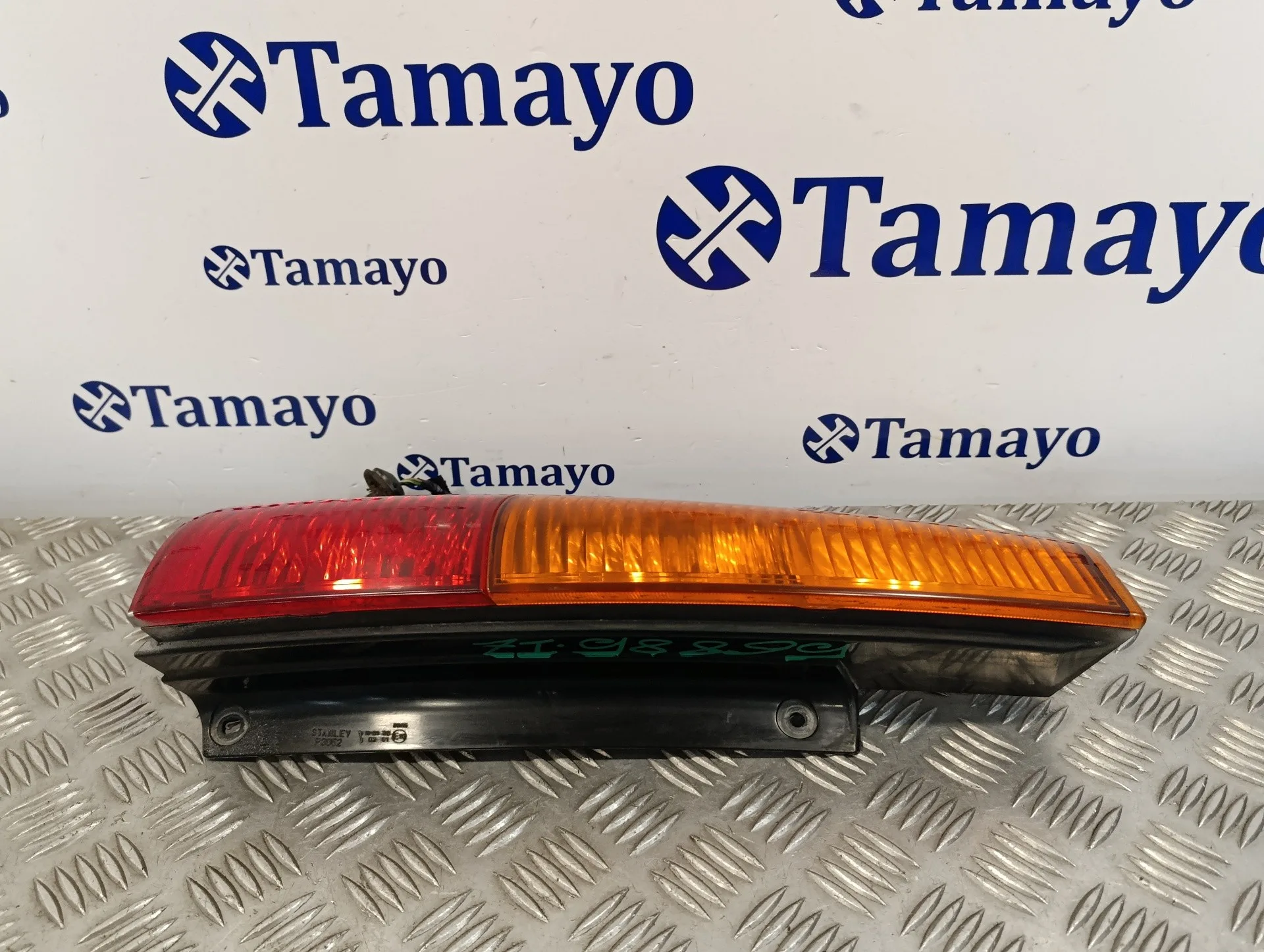 Piloto Trasero Izquierdo para Suzuki Ignis Rm (Mh)