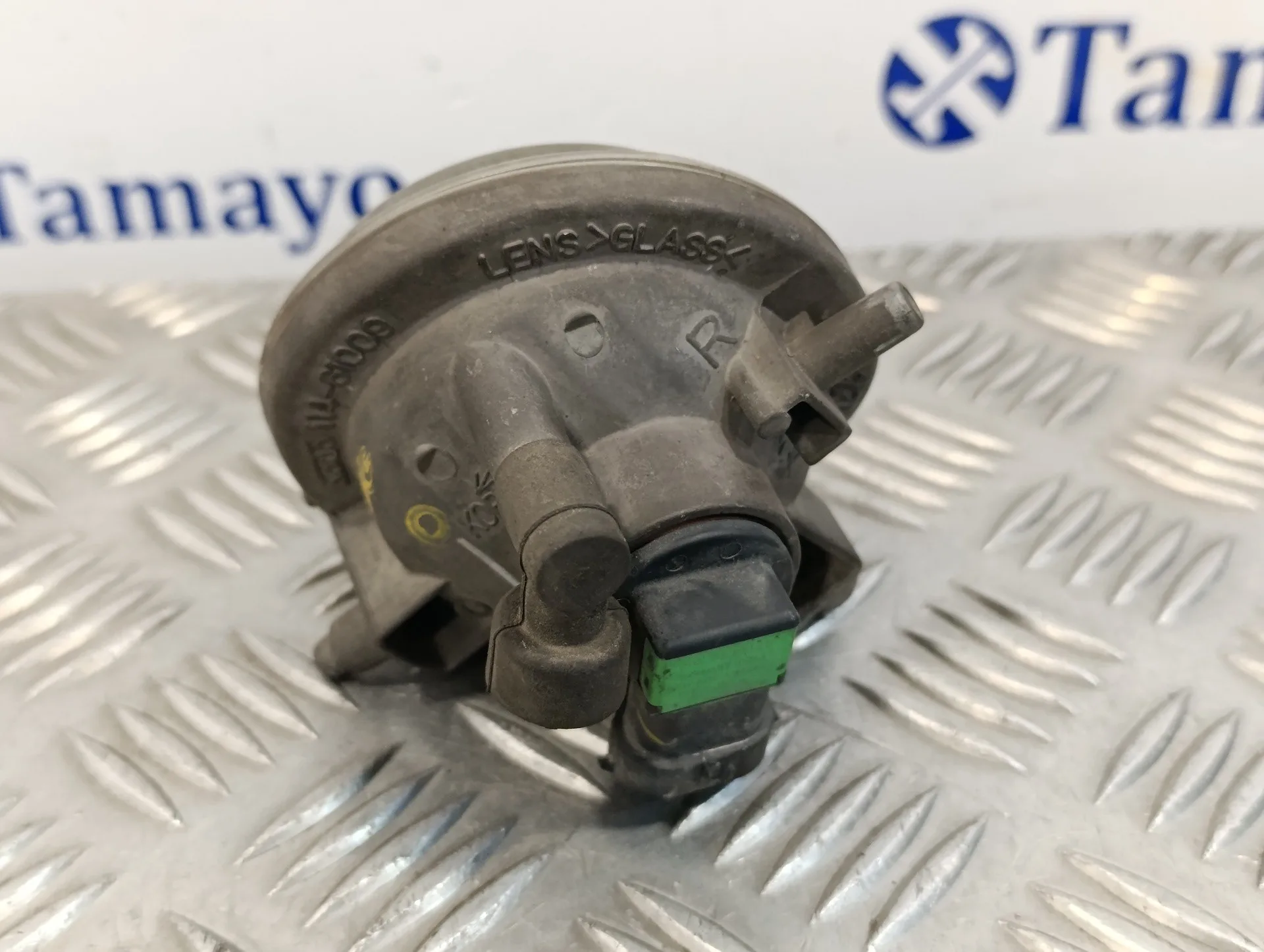 Faro Antiniebla Derecho para Mazda 5 Berl. (Cr)