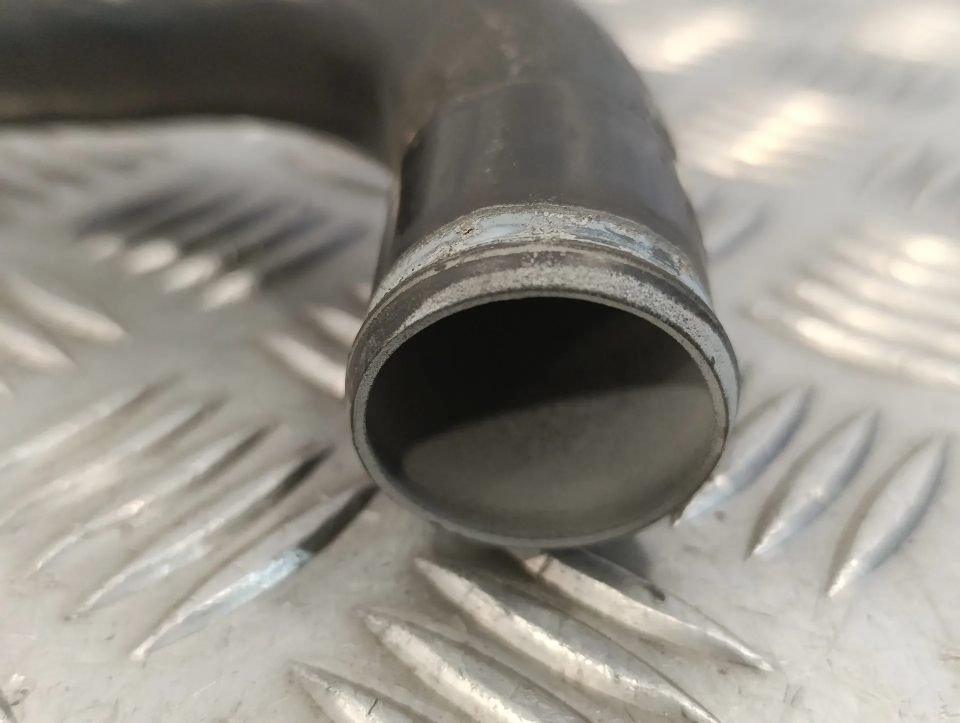 Tubo para Hyundai Santa Fe (Bm)
