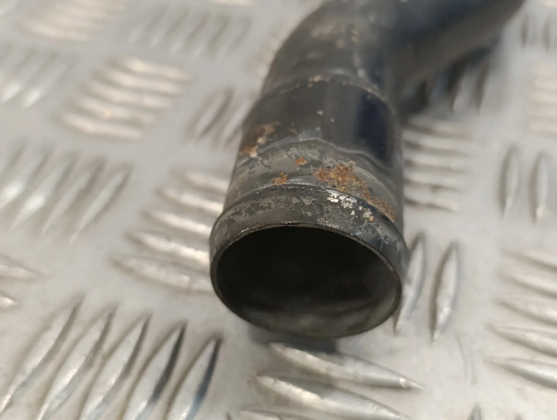 Tubo para Hyundai Santa Fe (Bm)
