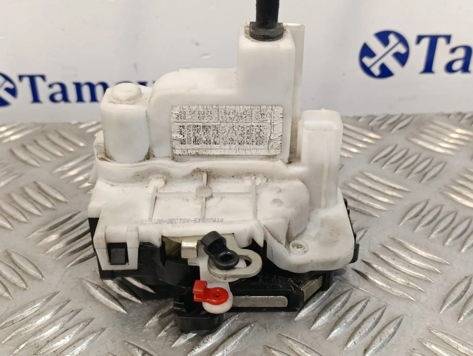 Cerradura Puerta Delantera Izquierda para Fiat Nuova 500 (150)