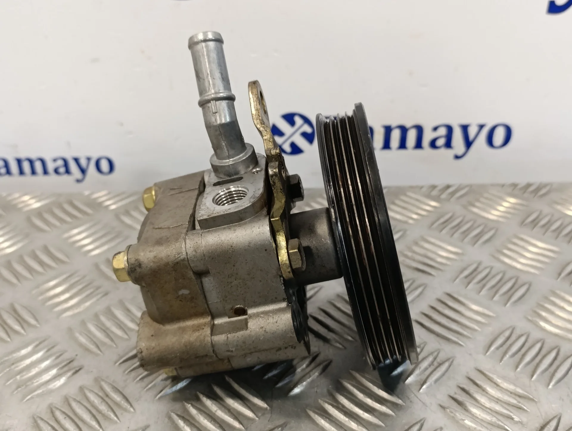 Bomba Servodireccion para Nissan Primera Berlina (P12)