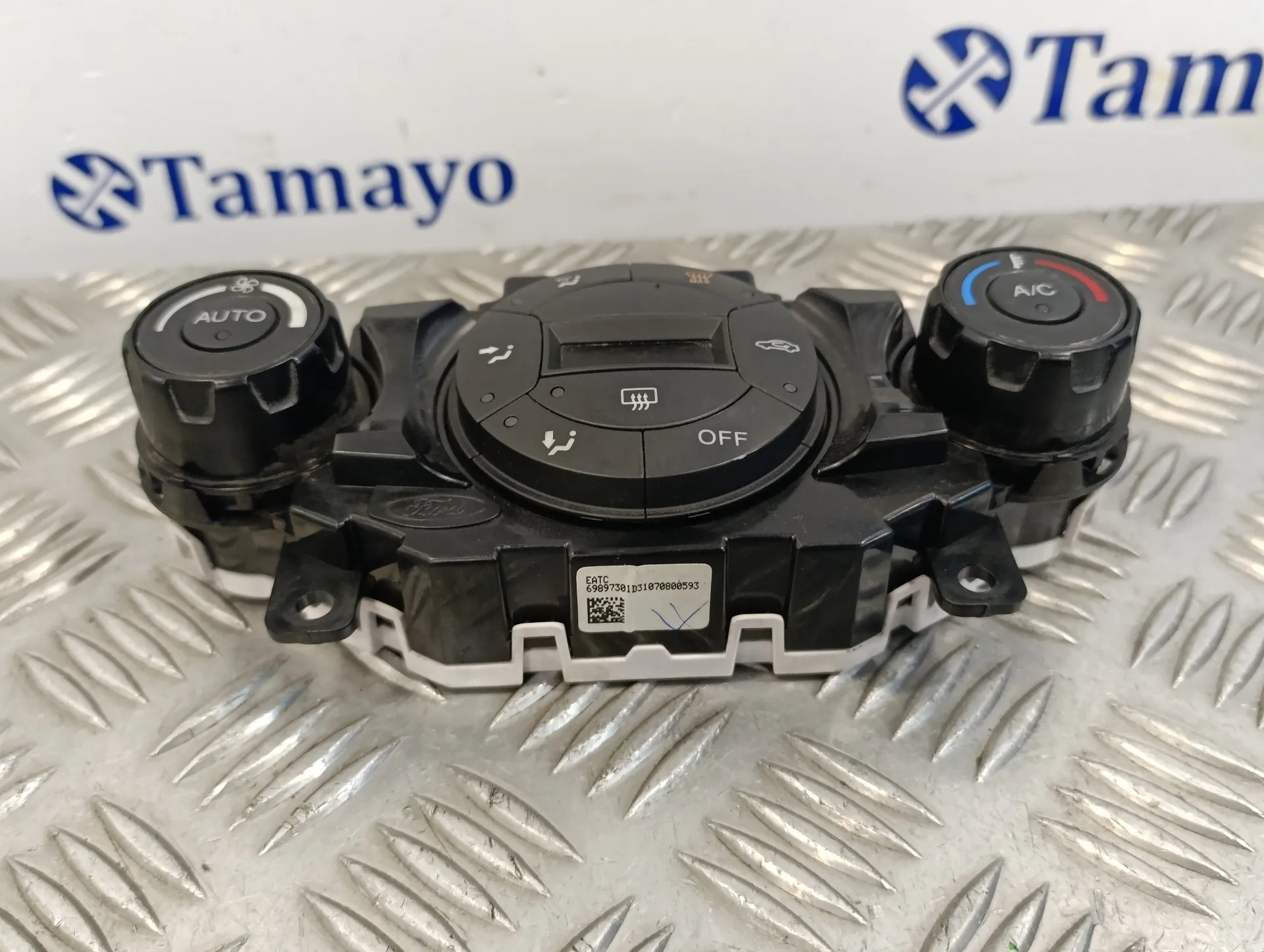 Mando Climatizador para Ford Fiesta (Cb1)