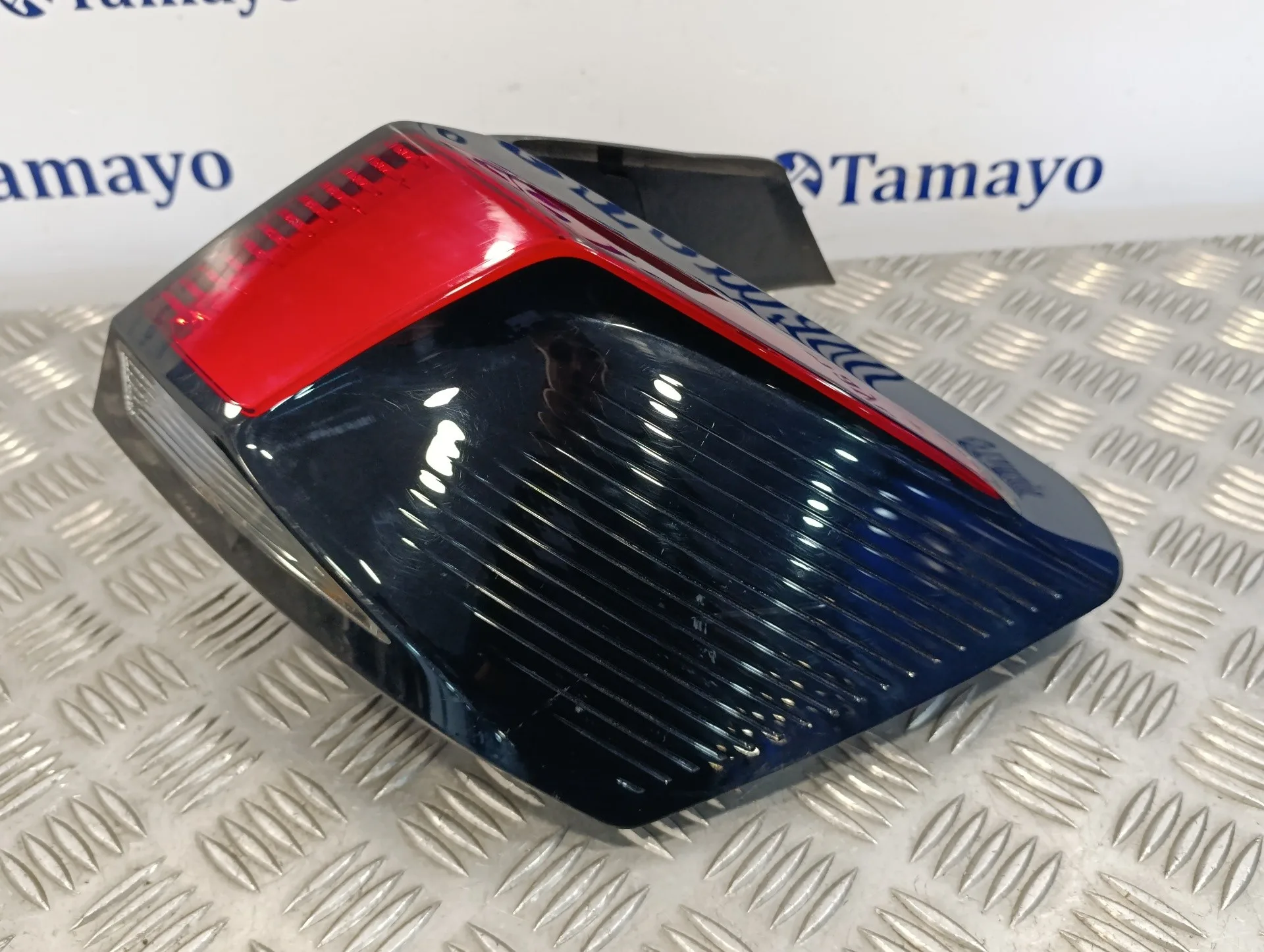 Piloto Trasero Derecho para Peugeot 3008
