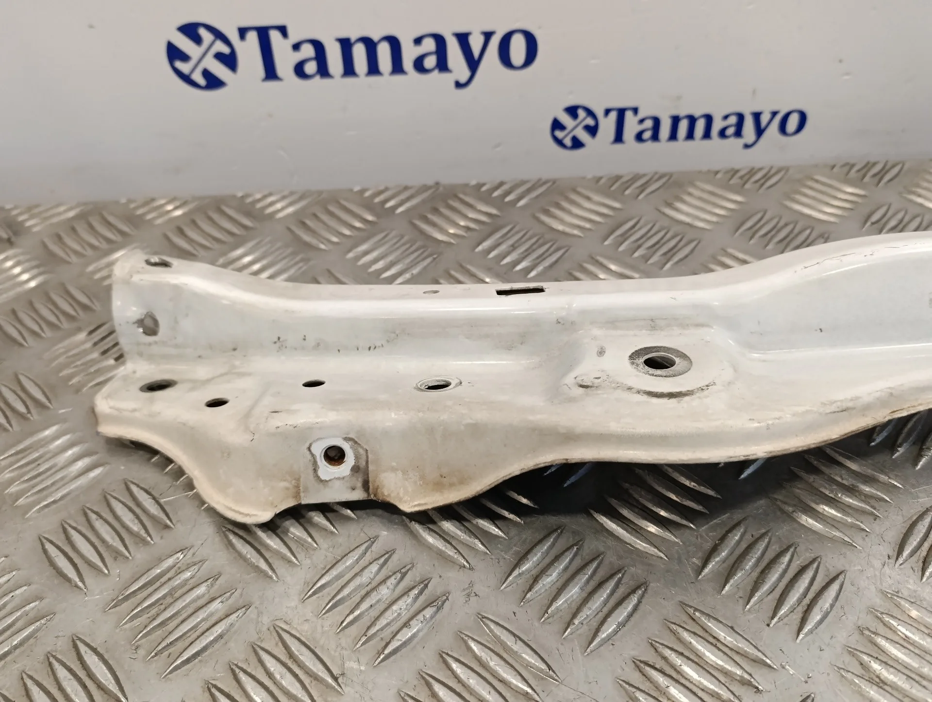 Travesano Superior para Suzuki Sx4 Rw (Ey)