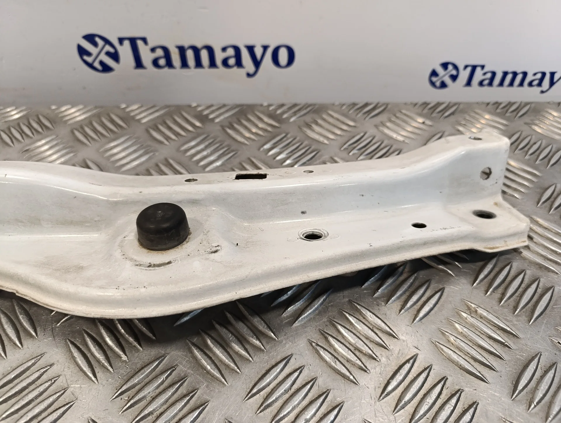 Travesano Superior para Suzuki Sx4 Rw (Ey)