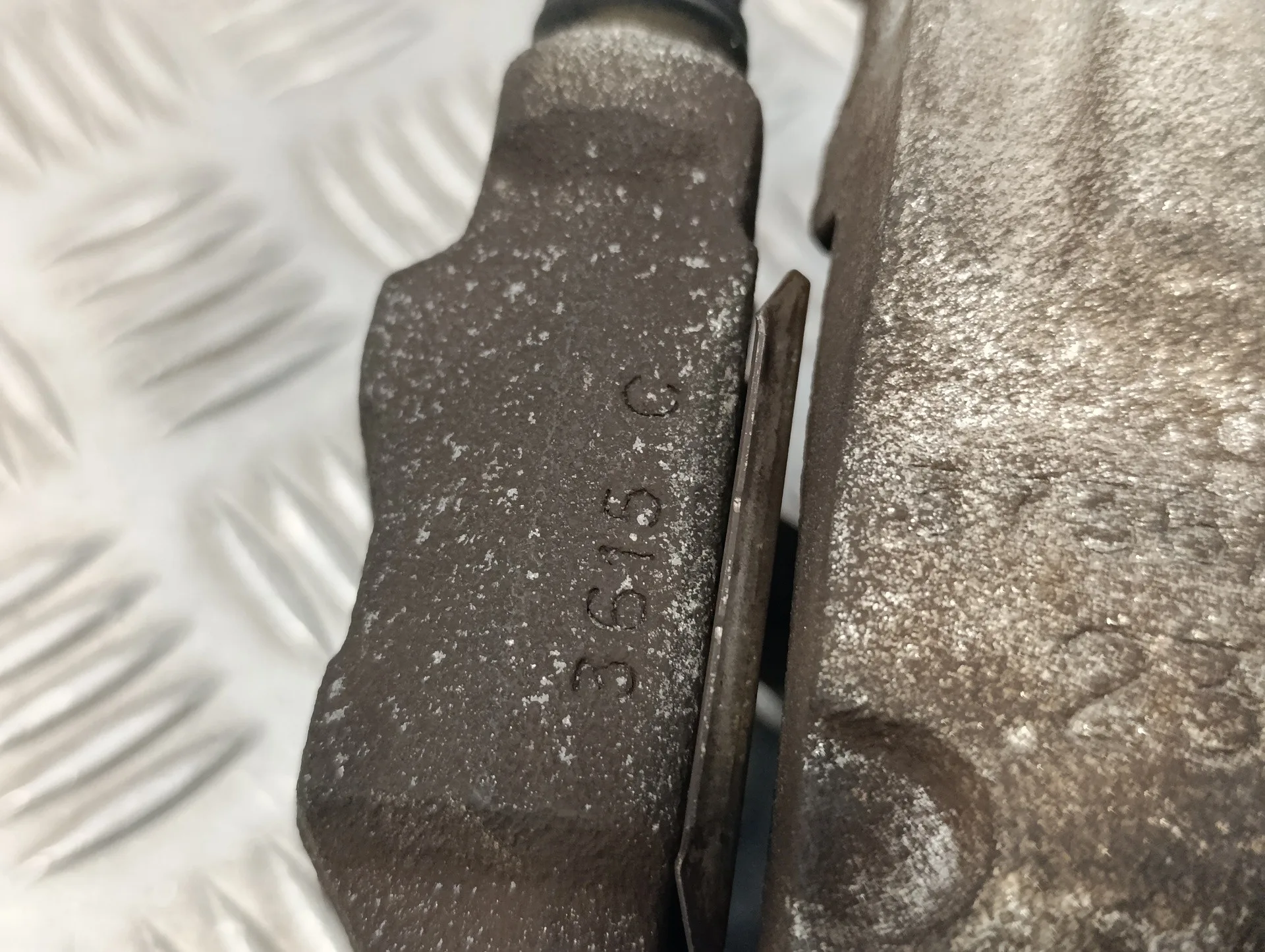 Pinza Freno Delantera Izquierda para Ford Fiesta (Cb1)
