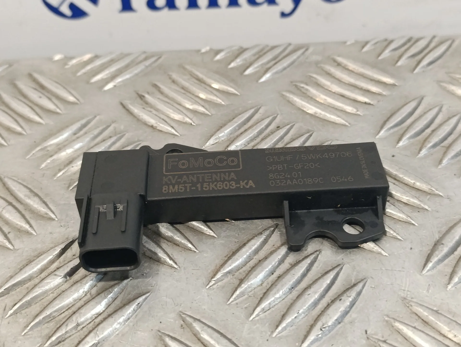 Amplificador De Antena para Ford Fiesta (Cb1)