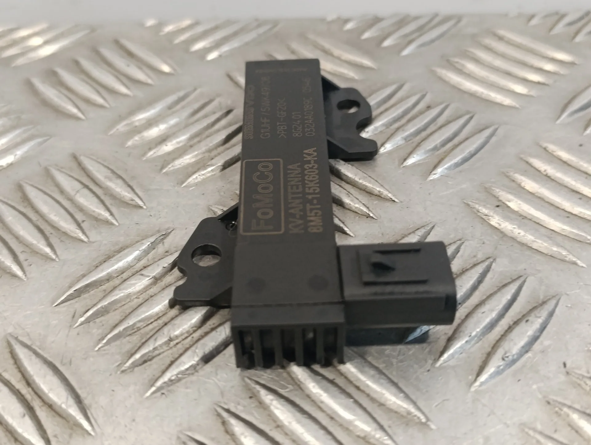 Amplificador De Antena para Ford Fiesta (Cb1)