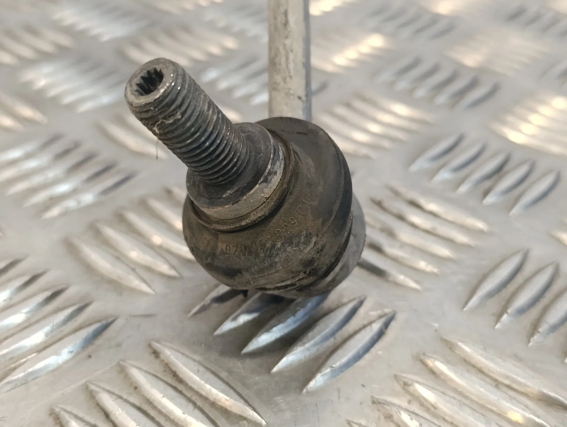 Barra Estabilizadora Delantera para Audi A3 Sportback (8P)